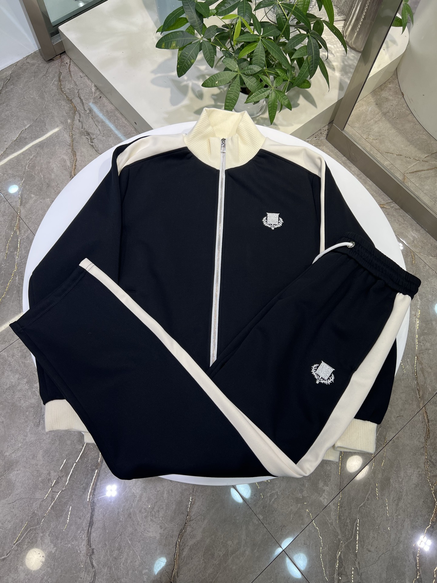 NO:520518,LP new set code M-3xl, loro piana, alexander wang19860909LP 新款套装 码数M-3xl,,loro piana,alexander wang,Men's clothing