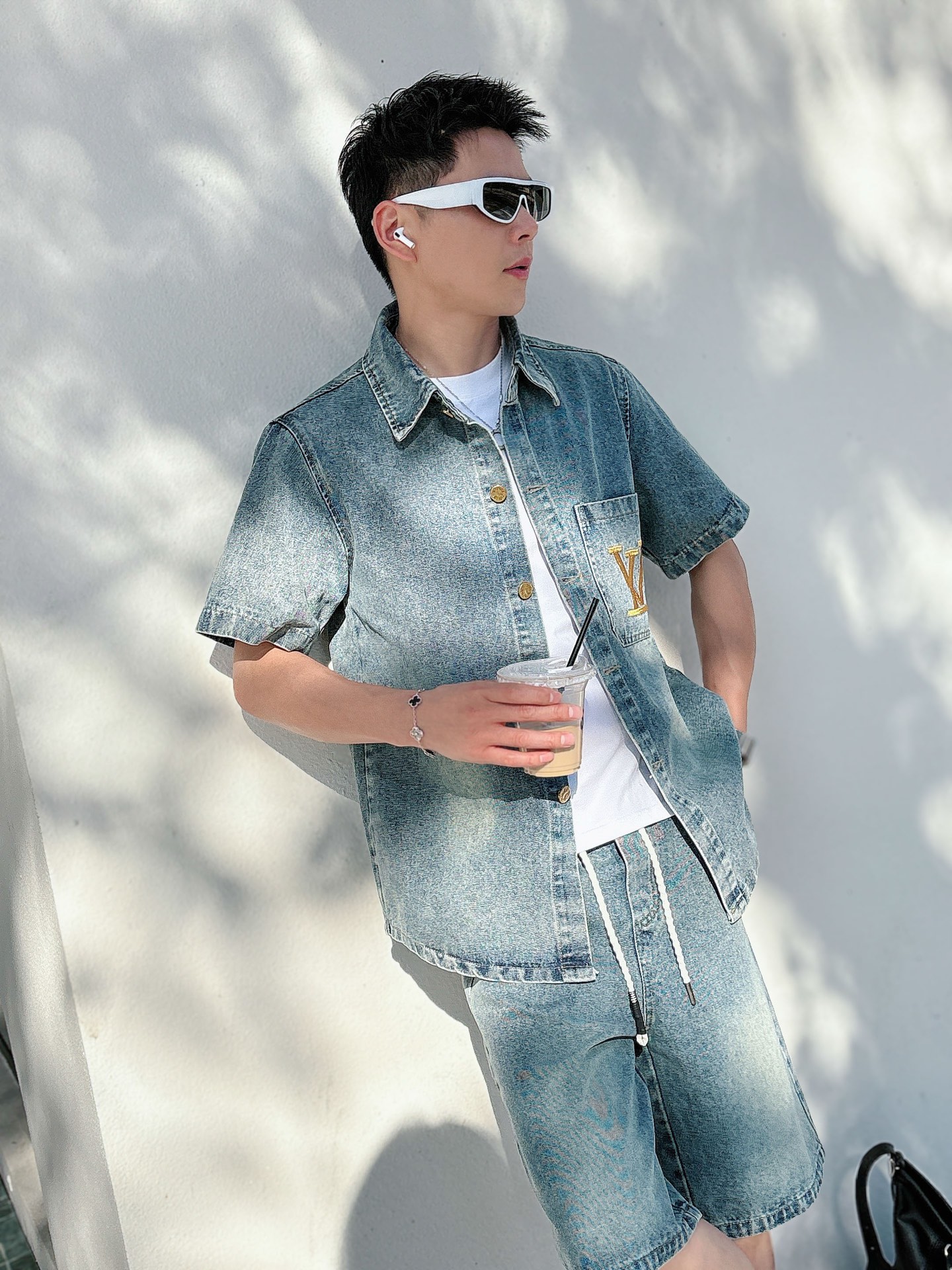 NO:743539,New season Lv denim suit(_)ヾ Summer new style M-3xl,,louis vuitton,19860909New season Lv牛仔套装(_)ヾ 夏季新款 M-3xl,,louis vuitton,,Men's clothing