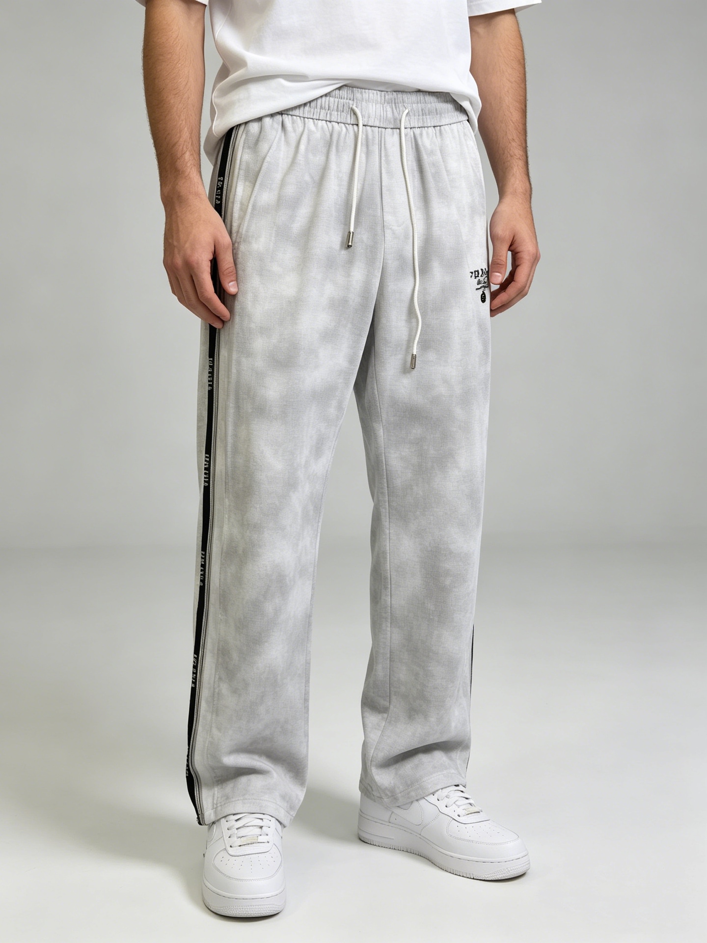 NO:958663,New season Prada quick-drying trousers (_)ヾ Summer new style s-xL,,prada,19860909New season 普拉达速干长裤(_)ヾ 夏季新款 s-xL,,prada,,Men's clothing