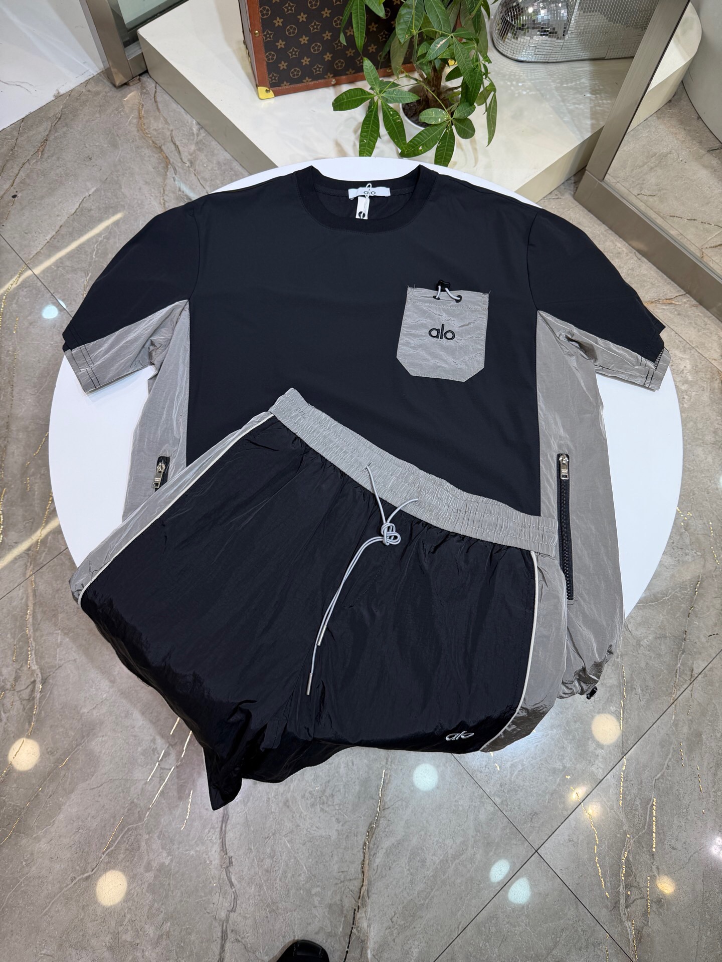 NO:954194,New season Alo quick-drying suit (_)ヾ Summer new style -3xL,,19860909New season Alo速干套装(_)ヾ 夏季新款 -3xL,,,Men's clothing