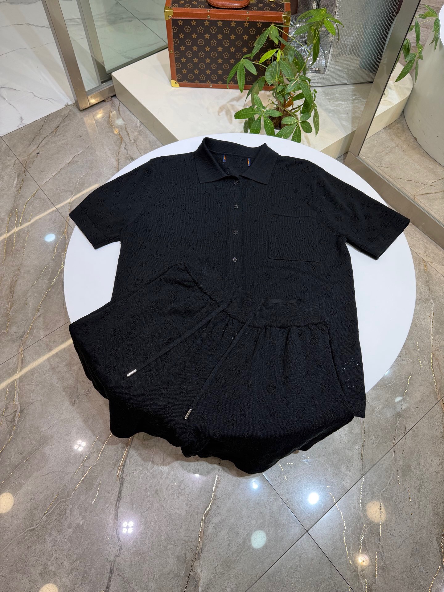 NO:958691,New season Lv knitted suit(_)ヾ Summer new style S-XL,,louis vuitton,19860909New season Lv针织套装(_)ヾ 夏季新款 S-XL,,louis vuitton,,Men's clothing