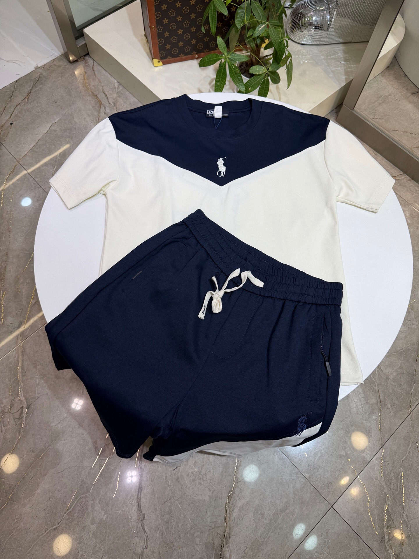 NO:958705,New season olo suit(_)ヾ Summer new style -3xL,,19860909New season olo套装(_)ヾ 夏季新款 -3xL,,,Men's clothing