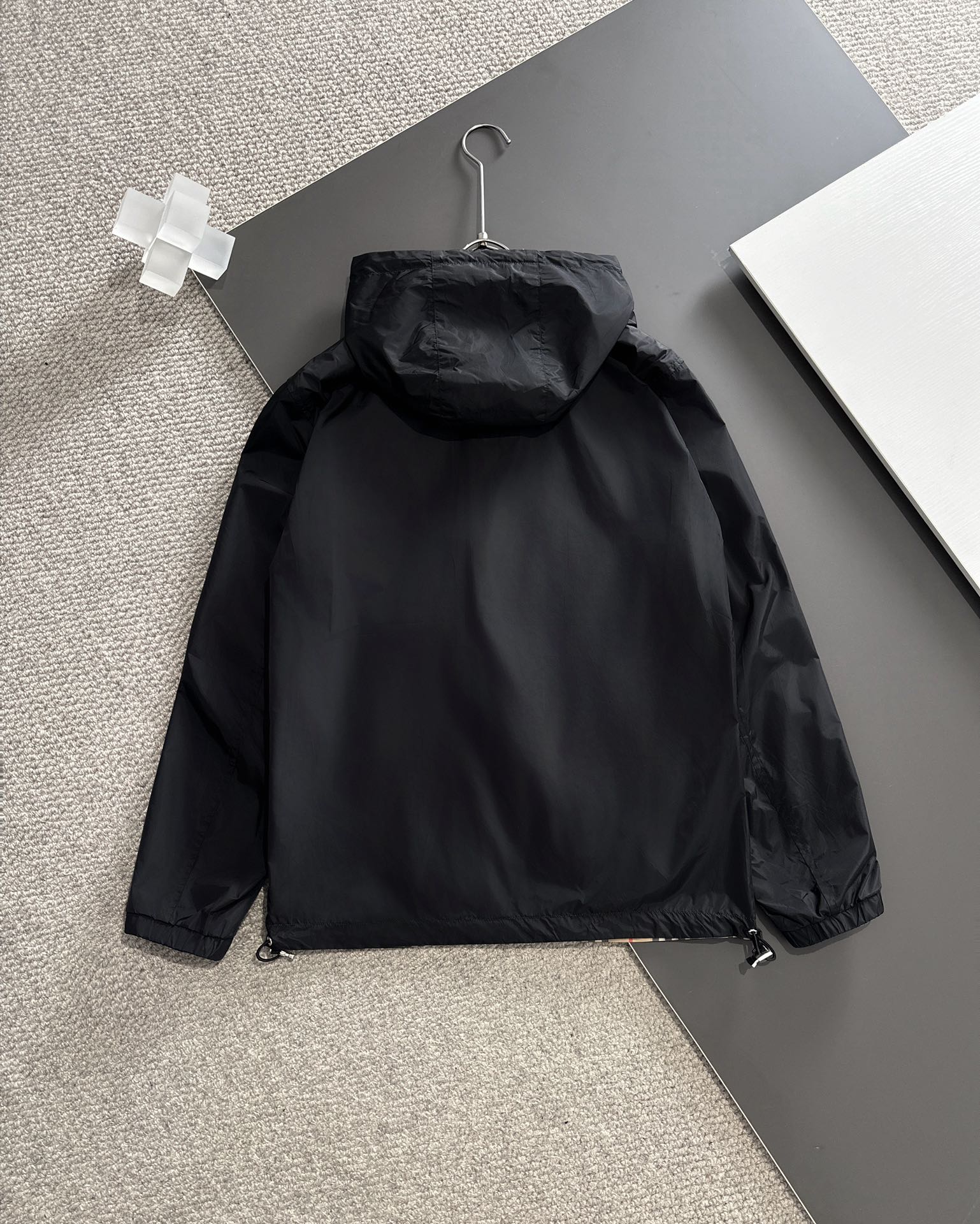 Burberry 巴宝莉 双面穿 2026早春新款