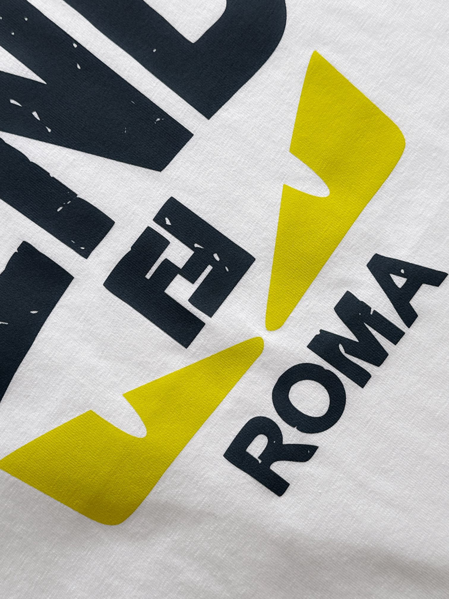  FD 2025SS春装最新款圆领时尚短袖T恤，官网同步，专柜纯棉面料！贴肤舒适，耐看又好穿，经典简约l