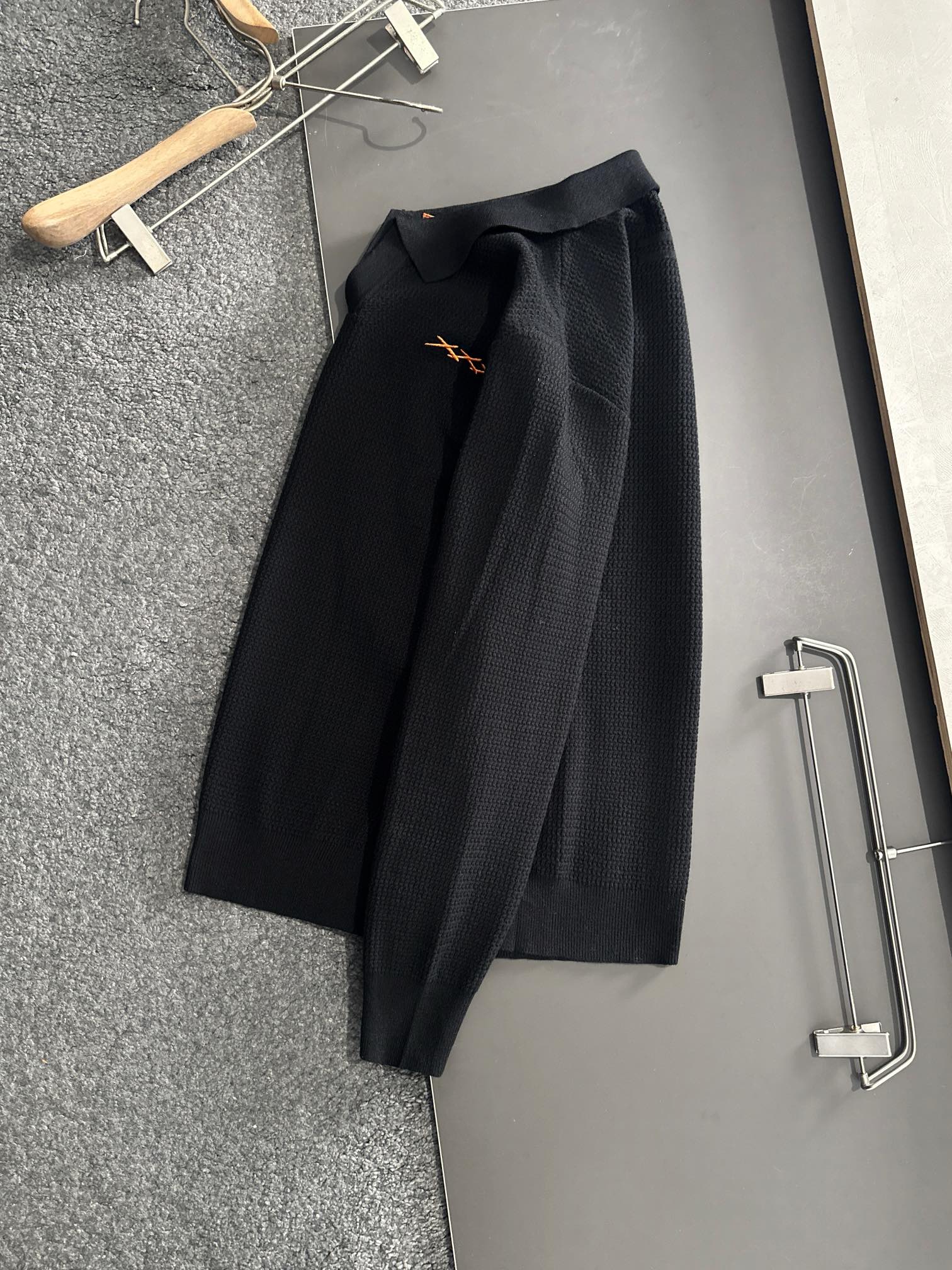 ZG 2025FW秋冬最新三叉绣标男士翻领针织衫毛衣整衣采用菠萝针织法 穿在身上看花纹并不明显近看才能领