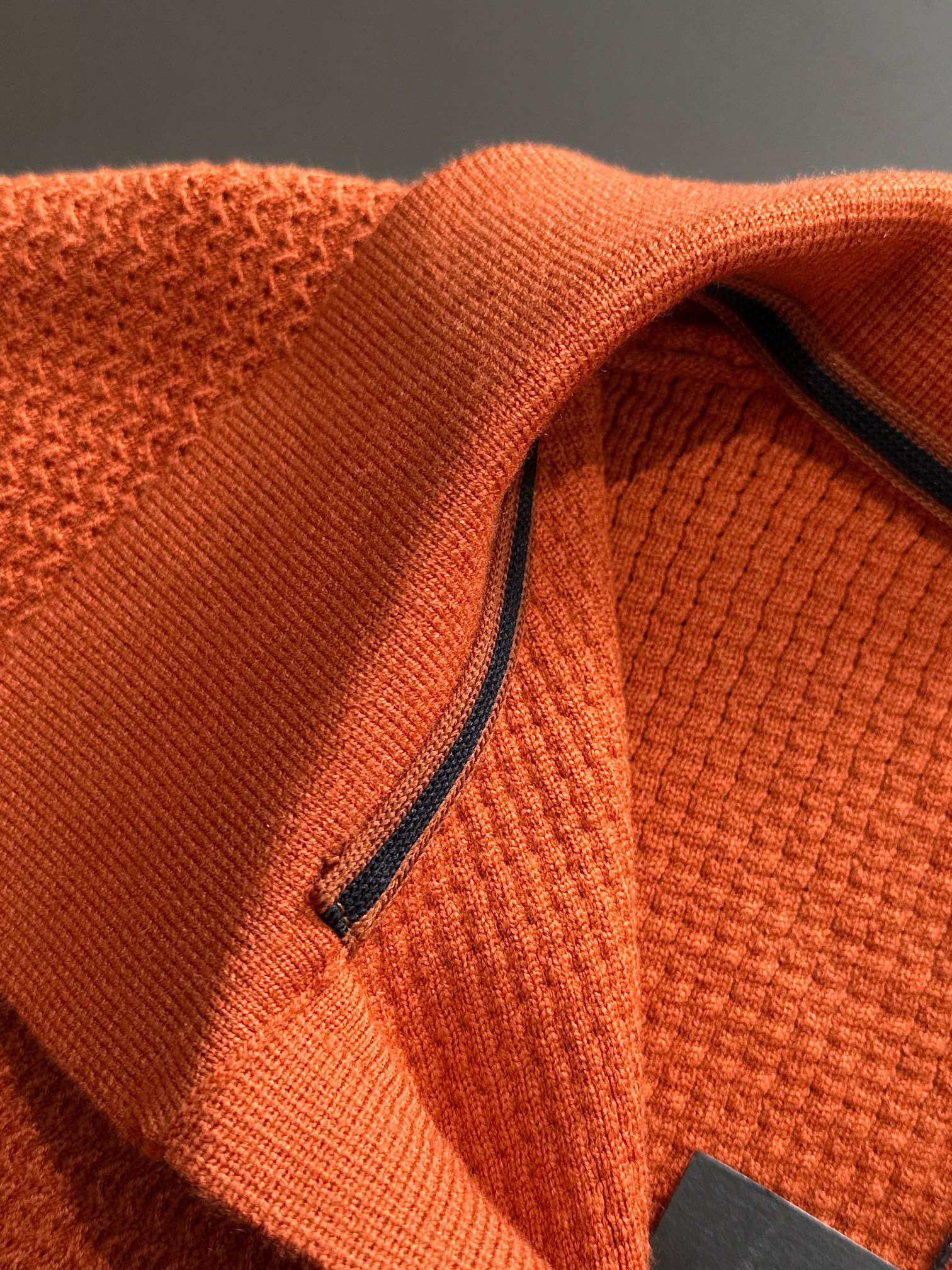 ZG 2026FW秋冬最新三叉绣标男士翻领针织衫毛衣整衣采用菠萝针织法 穿在身上看花纹并不明显近看才能领