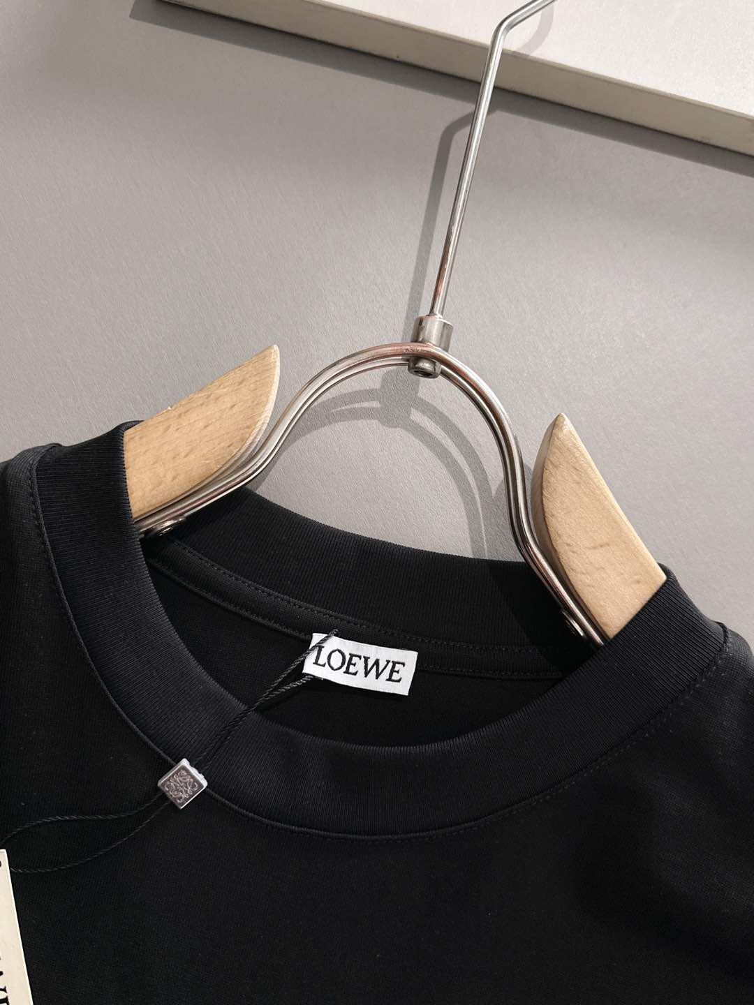 LOEWE  T恤服装,男,loewe 4