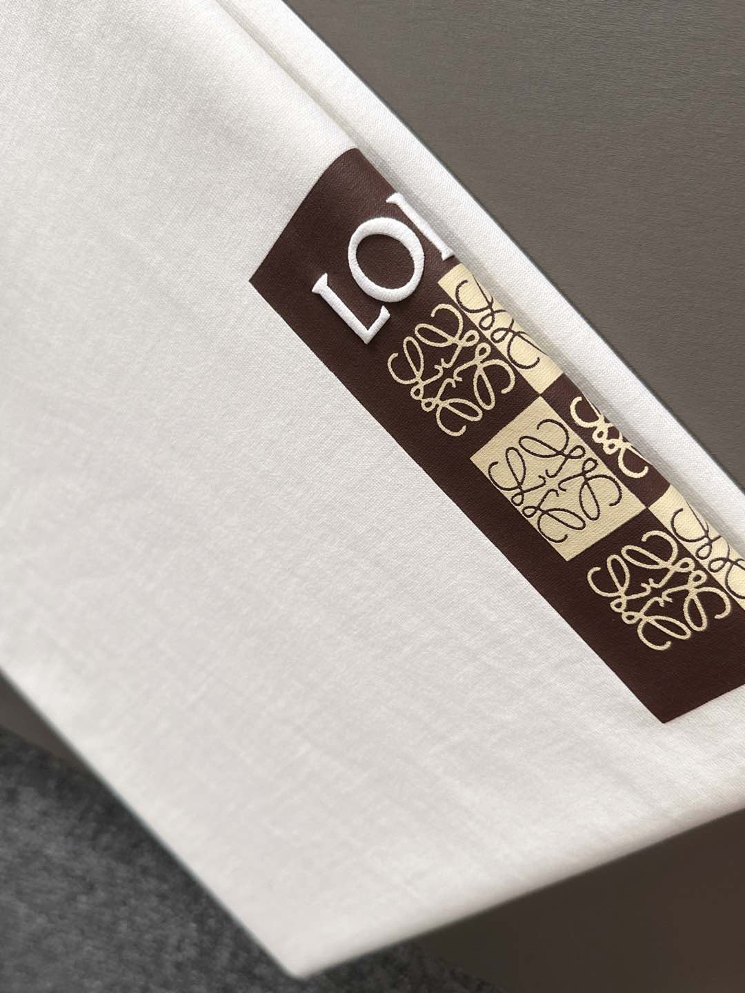 LOEWE  T恤服装,男,loewe 9