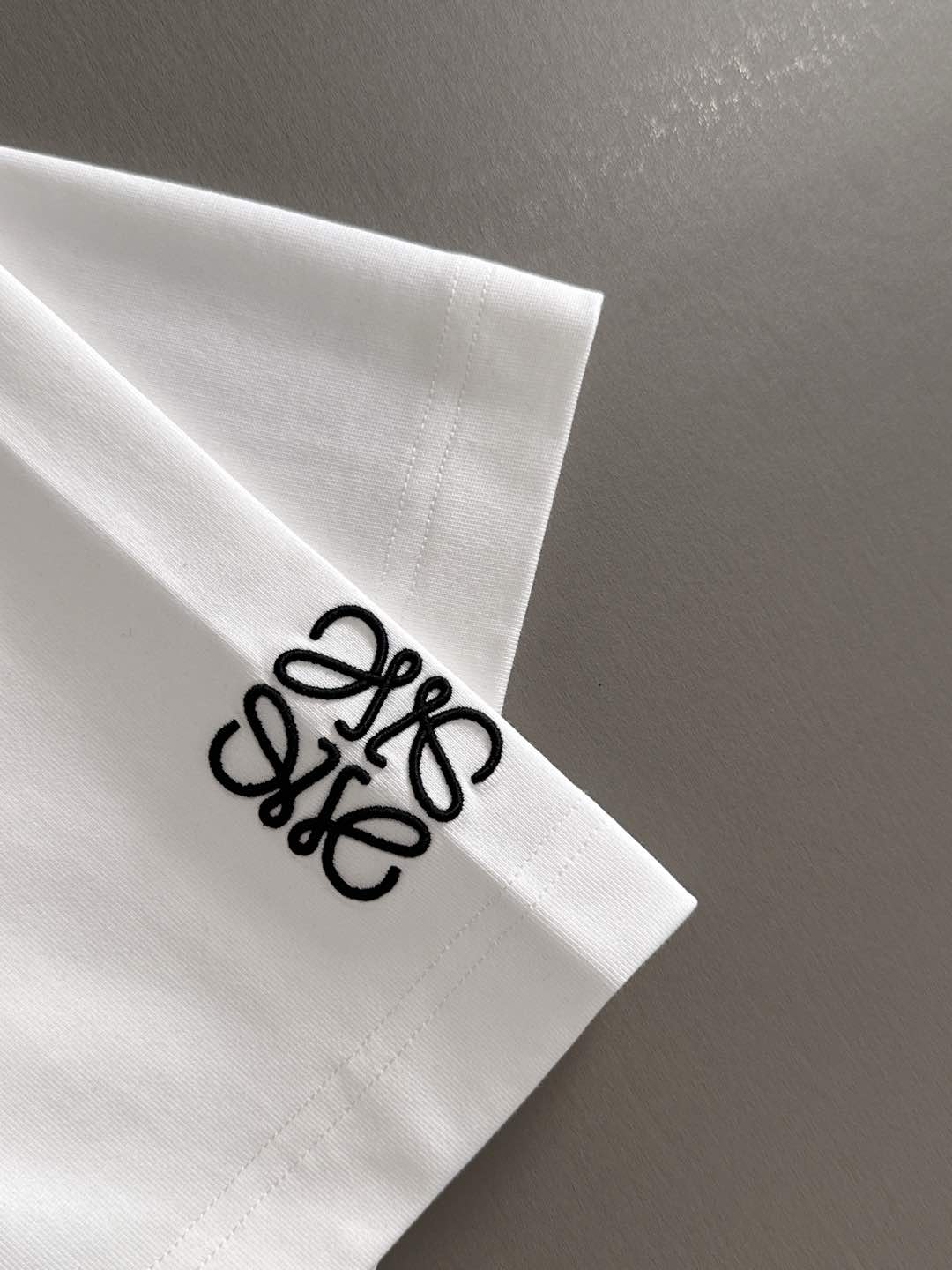 LOEWE  T恤服装,男,loewe 7