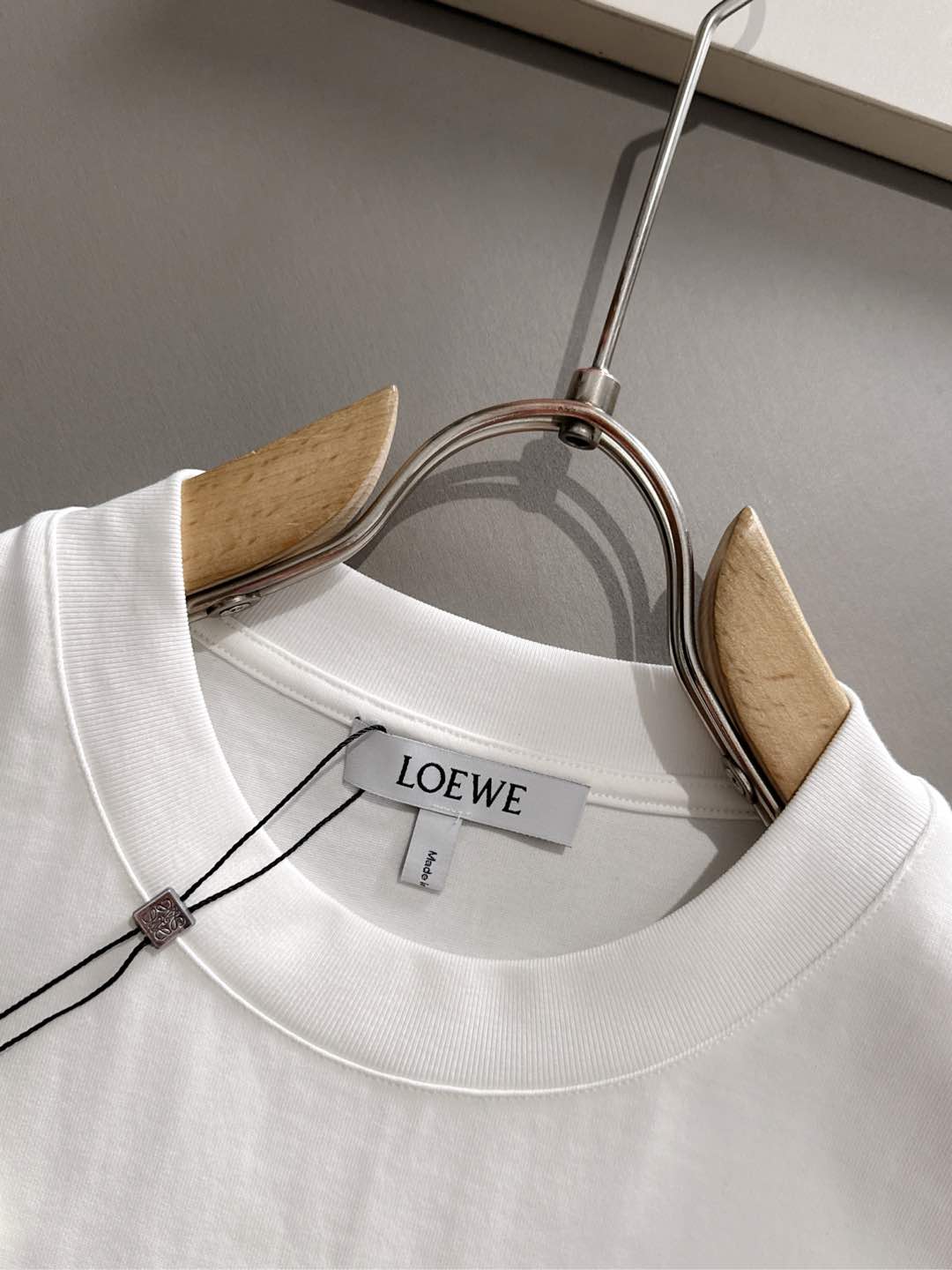 LOEWE  T恤服装,男,loewe 4