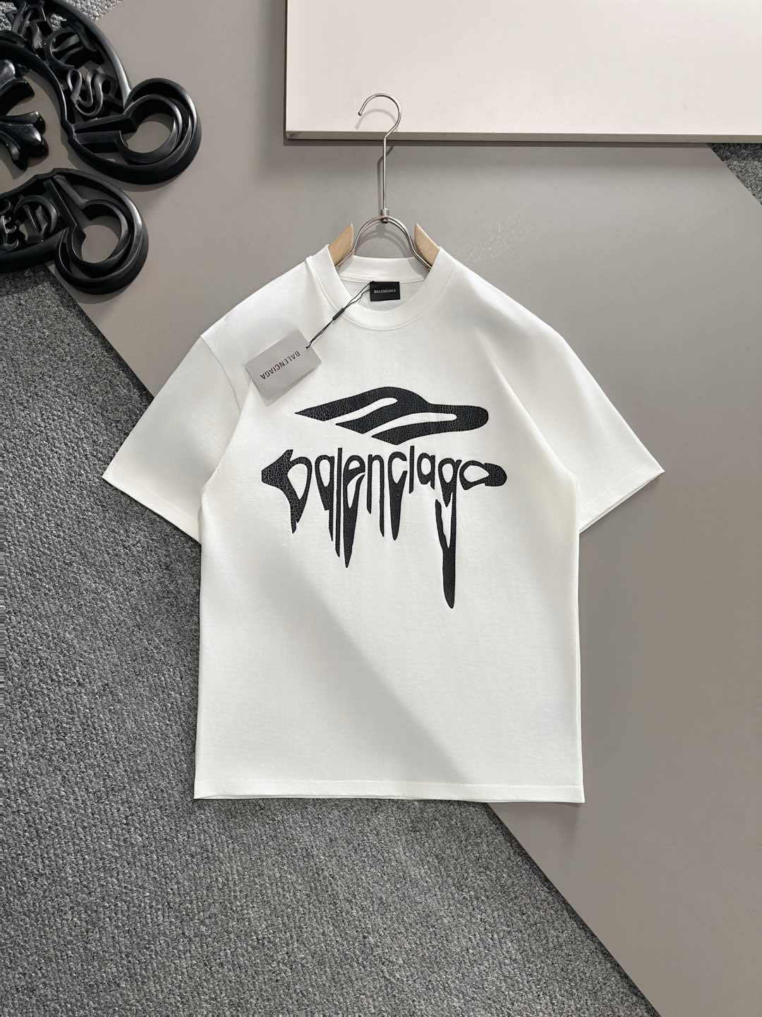 BALENCIAGA#巴黎世家   2025春夏新款首发专柜最新款短袖圆领T...