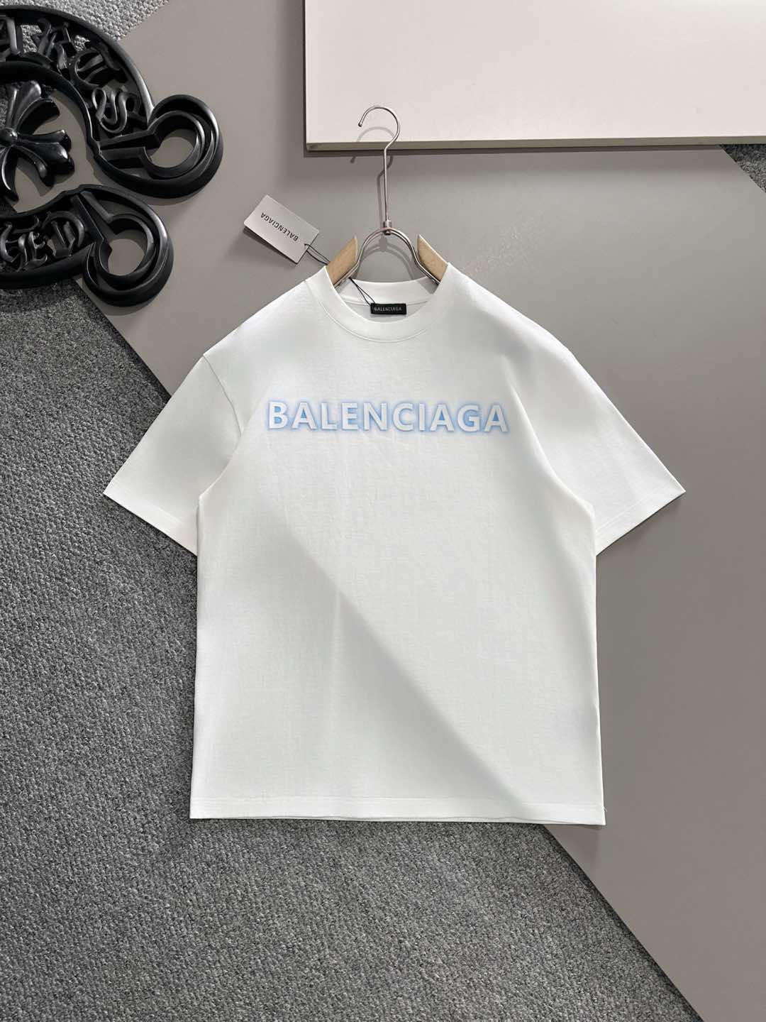 BALENCIAGA#巴黎世家   2025春夏新款首发专柜最新款短袖圆领T...