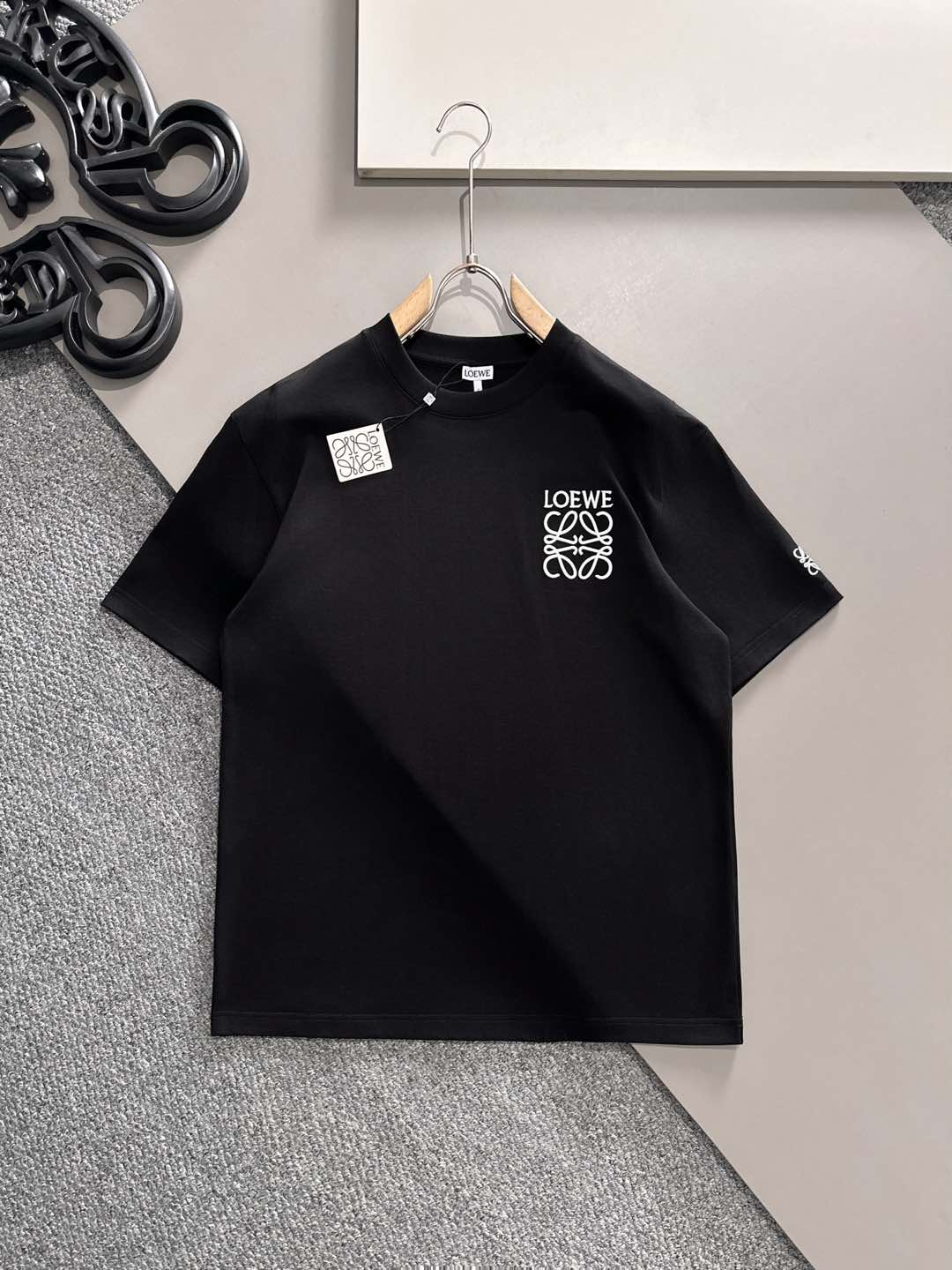 LOEWE   2025春夏新款首发专柜最新款短袖圆领T恤 高端订制 ...