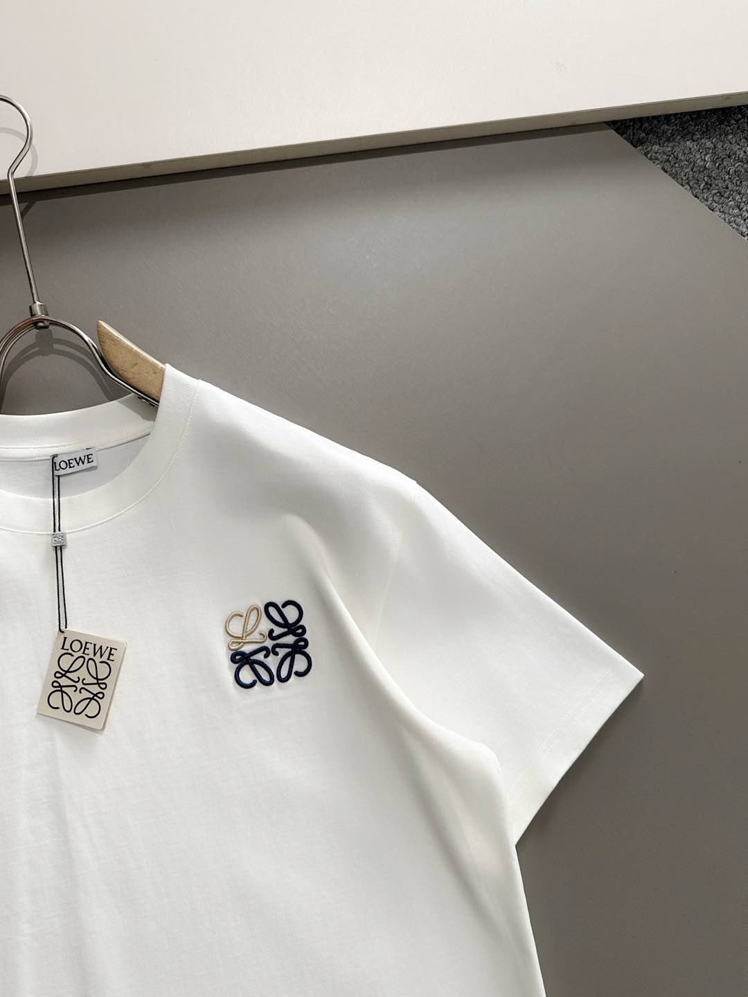 LOEWE  T恤服装,男,loewe 3