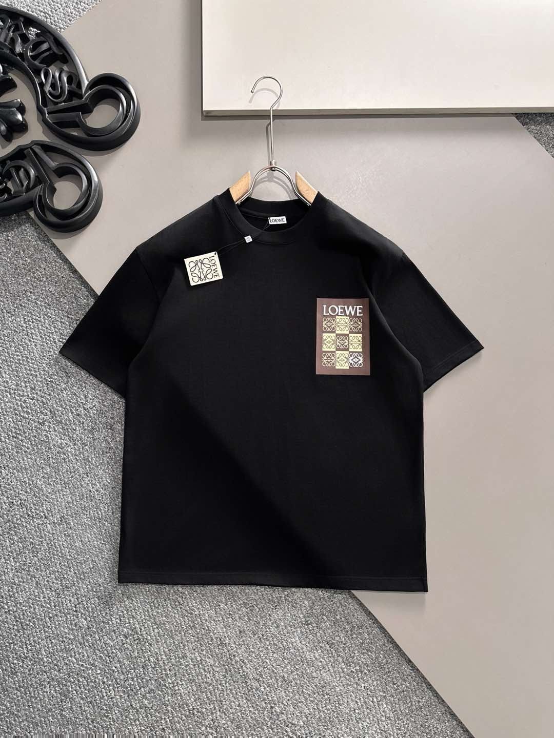 LOEWE   2025春夏新款首发专柜最新款短袖圆领T恤 高端订制 ...