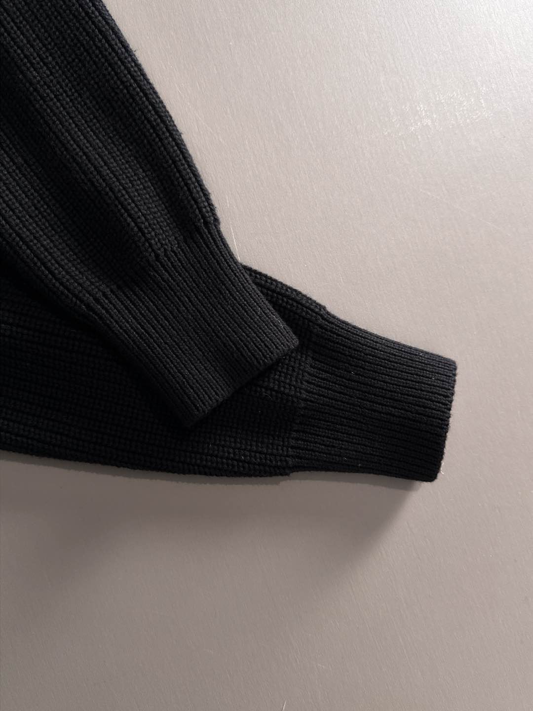 Moncler 蒙口 2025年秋冬新款羽绒服，针织拼接羽绒服采用新国标95白鸭绒，秋冬新品内搭神器！在