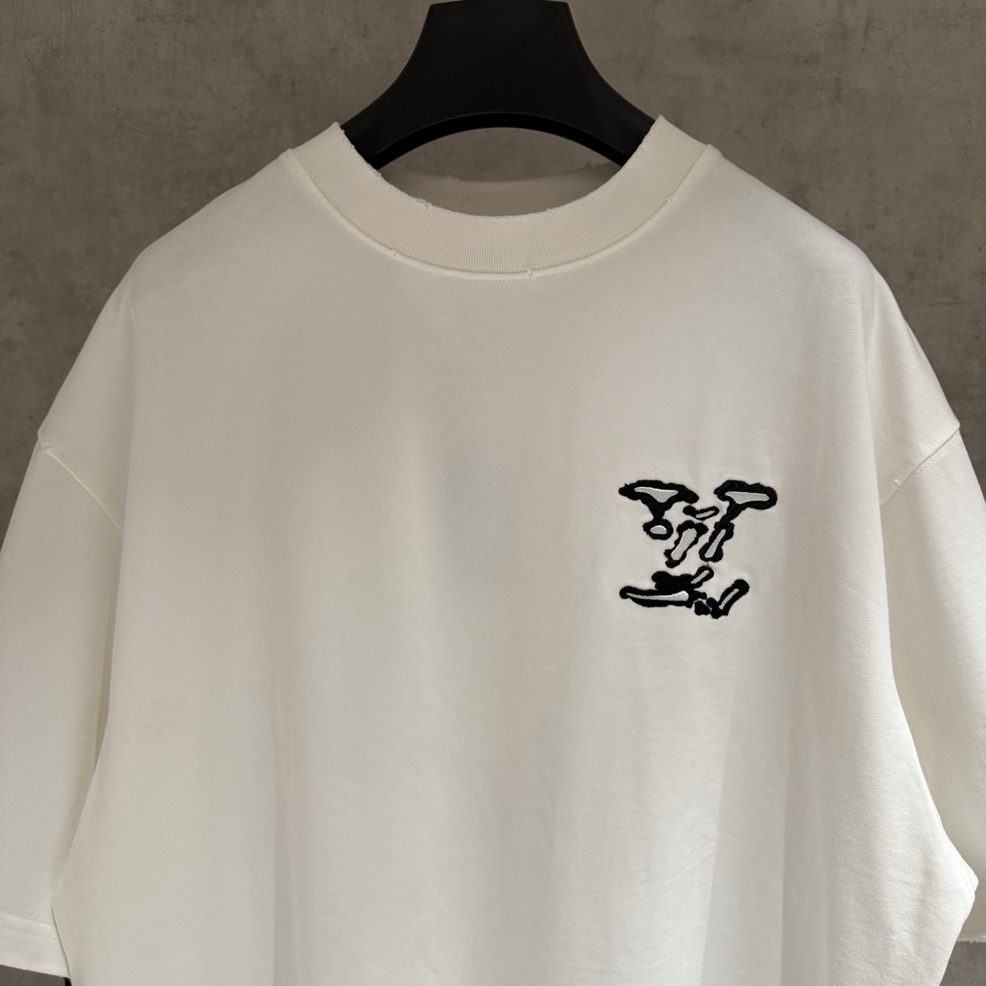 LV Sketch Logo Embroidery Tee