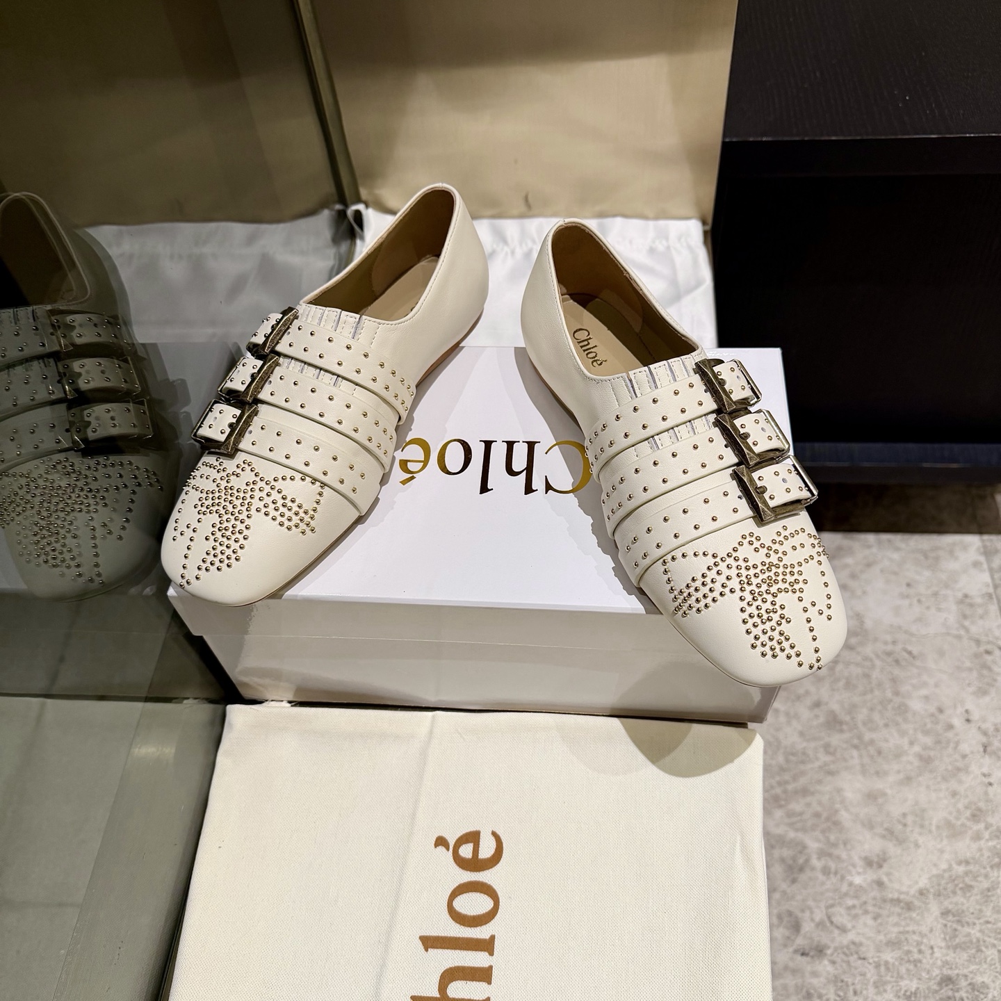 _dv09scBtT88gkjMTI0_lru6EP7T9kiozKRDrZ_w