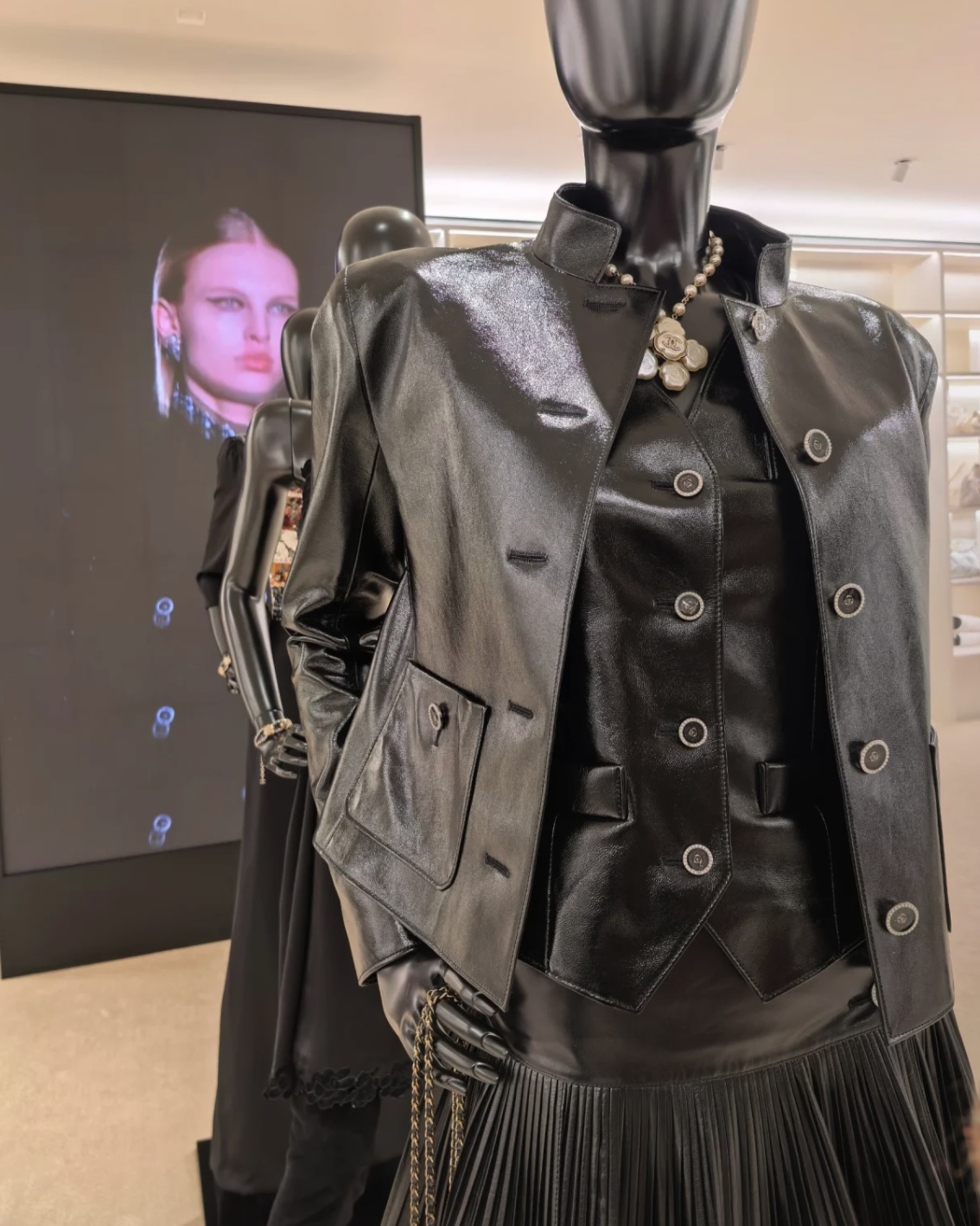 Morning and autumn, the most beautiful leather jacket - 图片 4