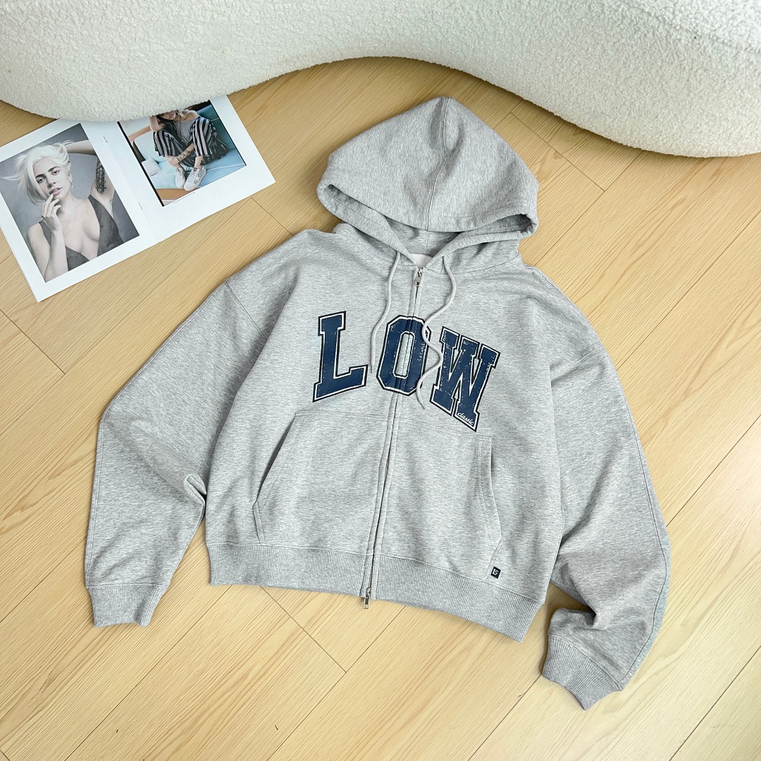 NO:468291,Lowclassic 25 early autumn new style letter logo print zipper hooded cardigan sweater American style chest print letter design sml, hoodie, sweatshirts, hats, alexander wang19860909Lowclassic 25早秋新款 字母Logo印花拉链连帽开衫卫衣 美式风格胸前印花字母设计 sml,,hoodie,sweatshirts,hats,alexander wang,Women's clothing