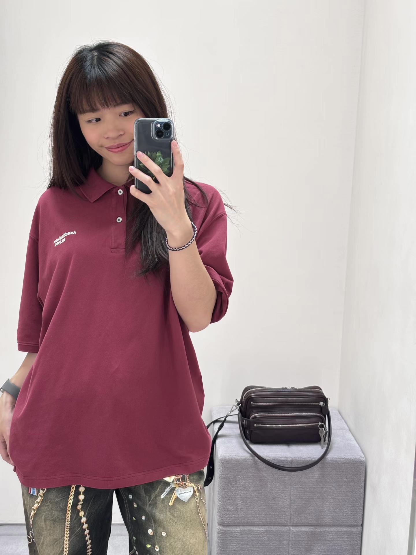 NO:749768,,,19860909,,,Women's clothing