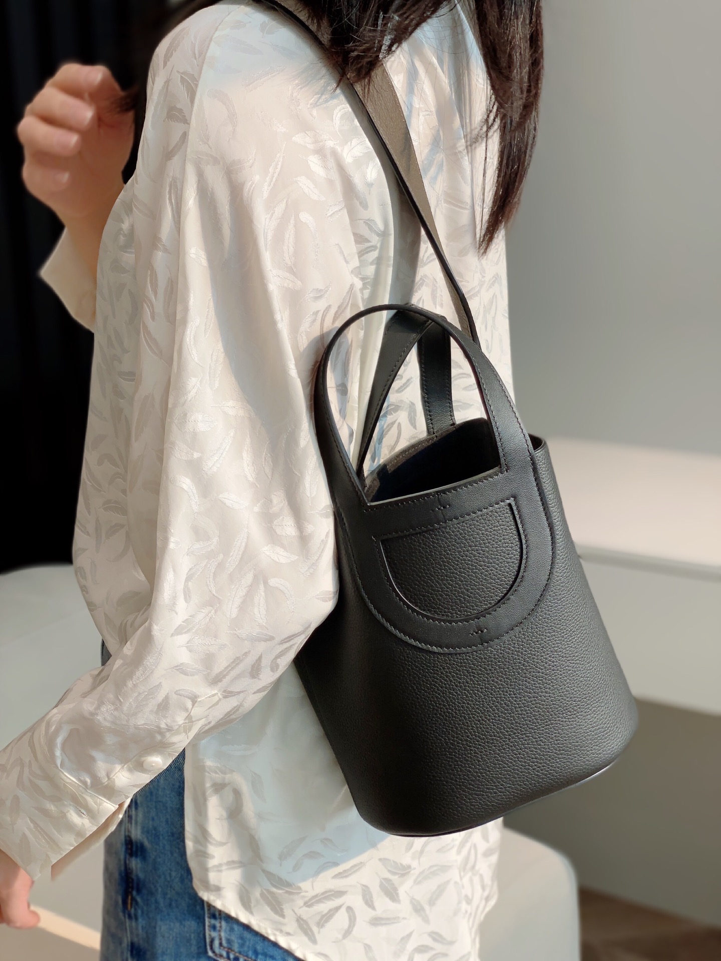 Prada Classic Handcrafted Luxury Leather Shoulder Bag Ref.785EC3AD 7