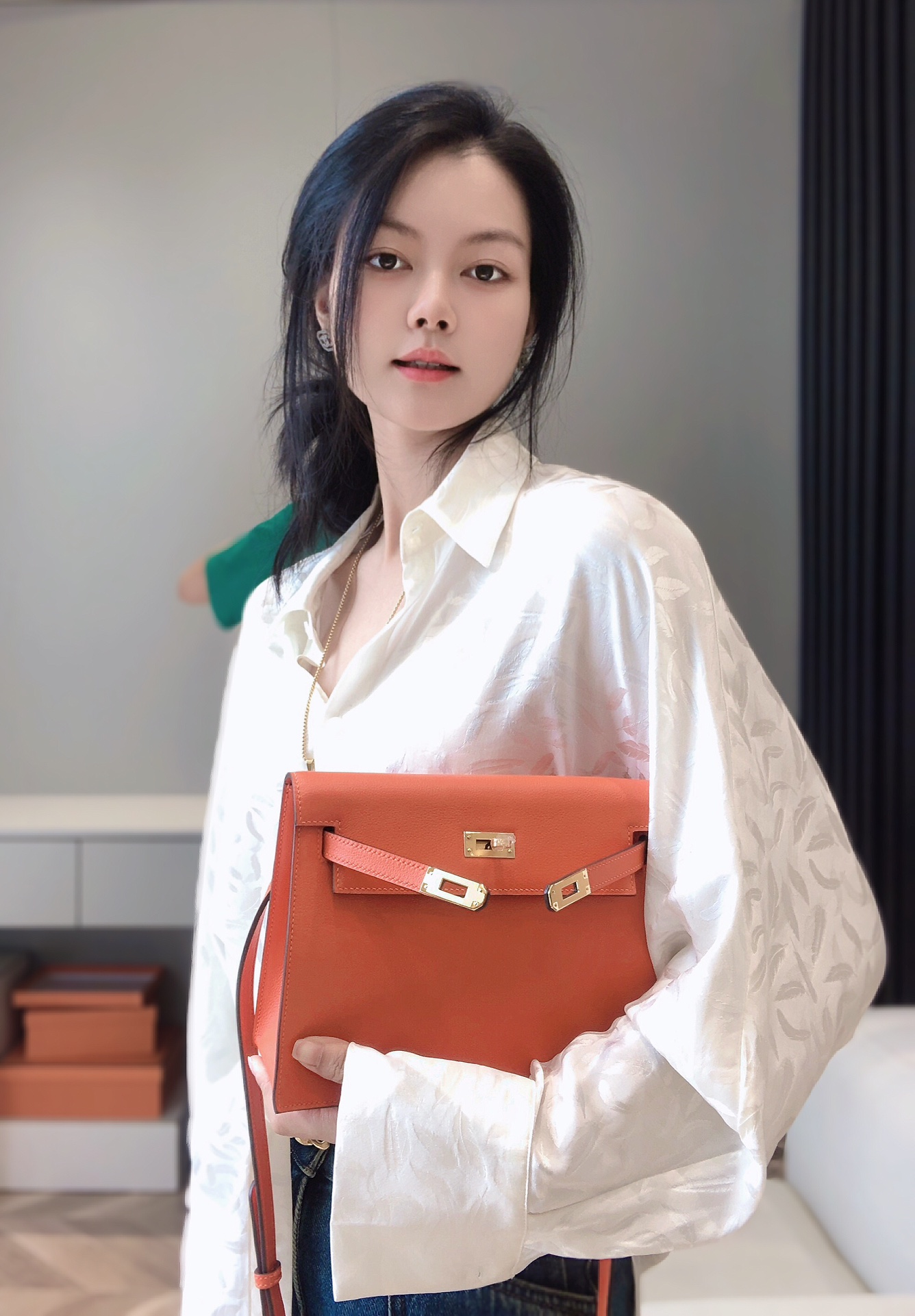 Hermès Luxury Designer Handbag Shoulder Crossbody Bag crafted in premium 2