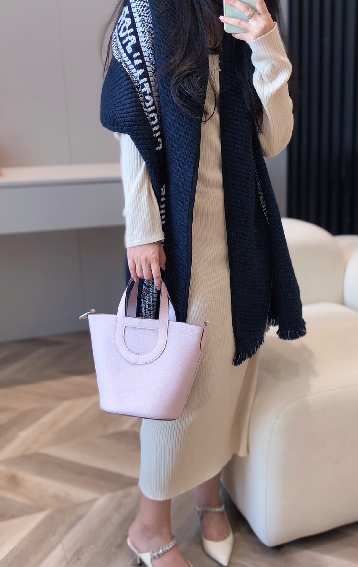 香奈儿 Chanel 高级成衣风衣外套及大衣服饰 #DB9CCAC7 3
