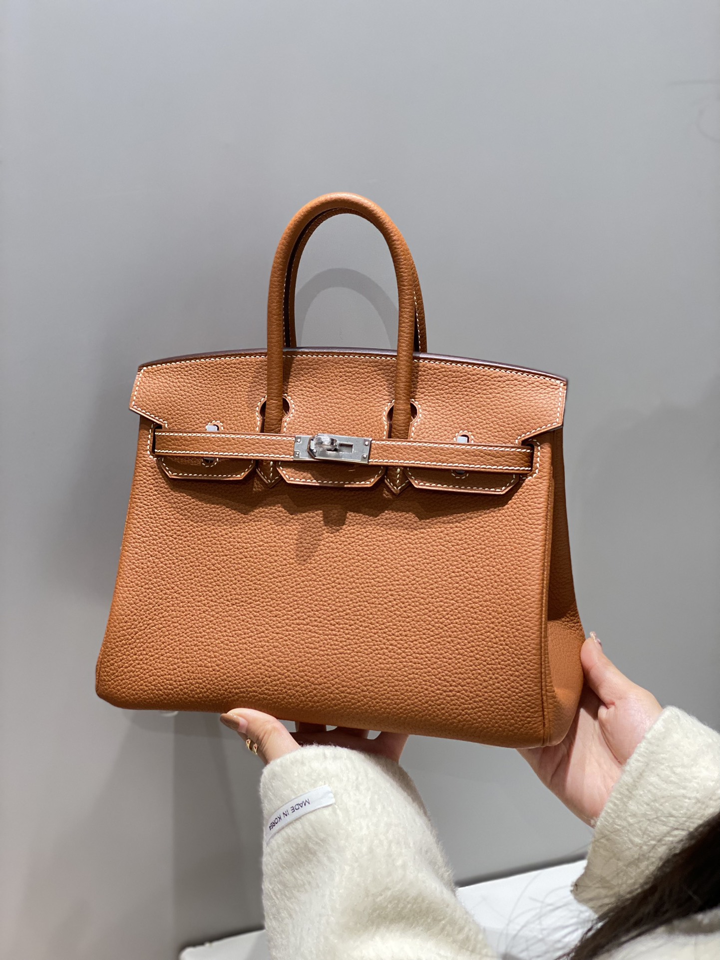 𝗛𝗲𝗿𝗺𝗲𝘀🐎 𝑩𝒌/𝑩𝒊𝒓𝒌𝒊𝒏 Birkin 𝑻𝒐𝒈𝒐 piel de becerro granulada 𝑺𝒊𝒛𝒆 tamaño 𝟮𝟱𝑪𝒎 𝑺𝒍𝒊𝒗𝒆𝒓 hebill…
