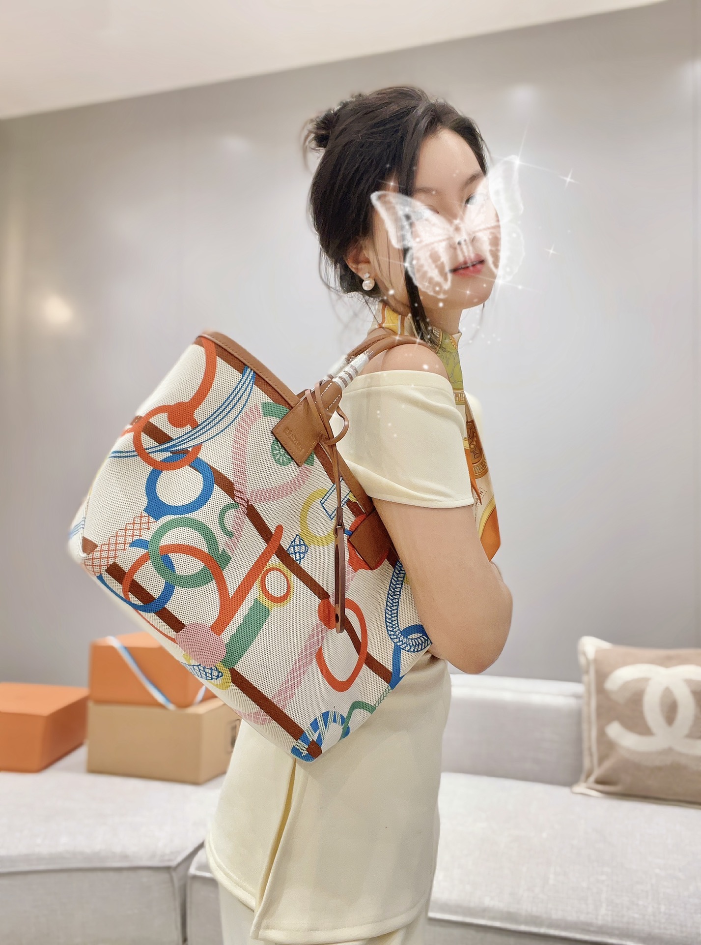 Hermès I feel like it will be the one that stands out among the many patterns!!