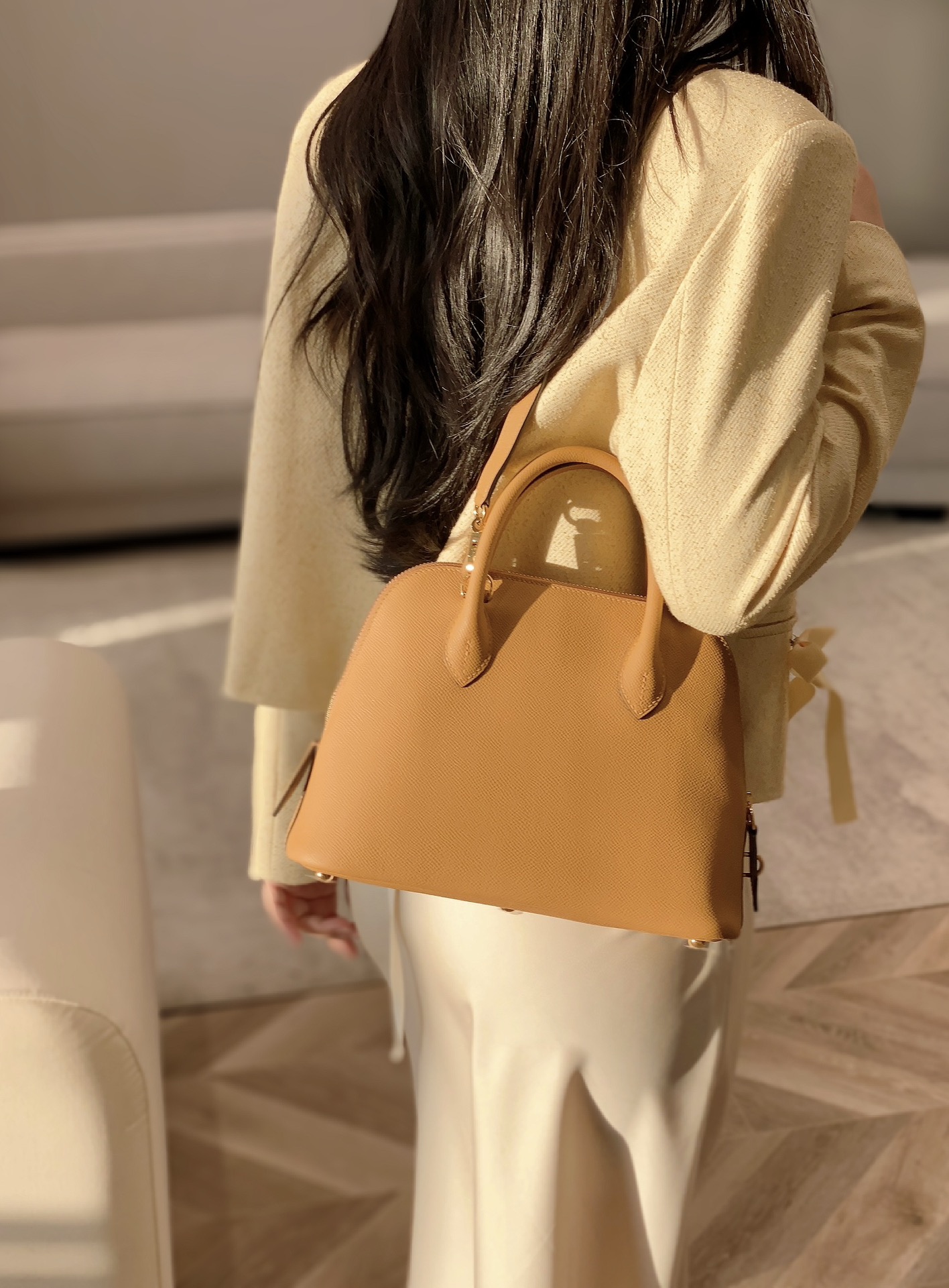 Elegant Leather Top Handle Bag - Chic Dome Satchel Handbag for Women 3 i1731141154 7426 0