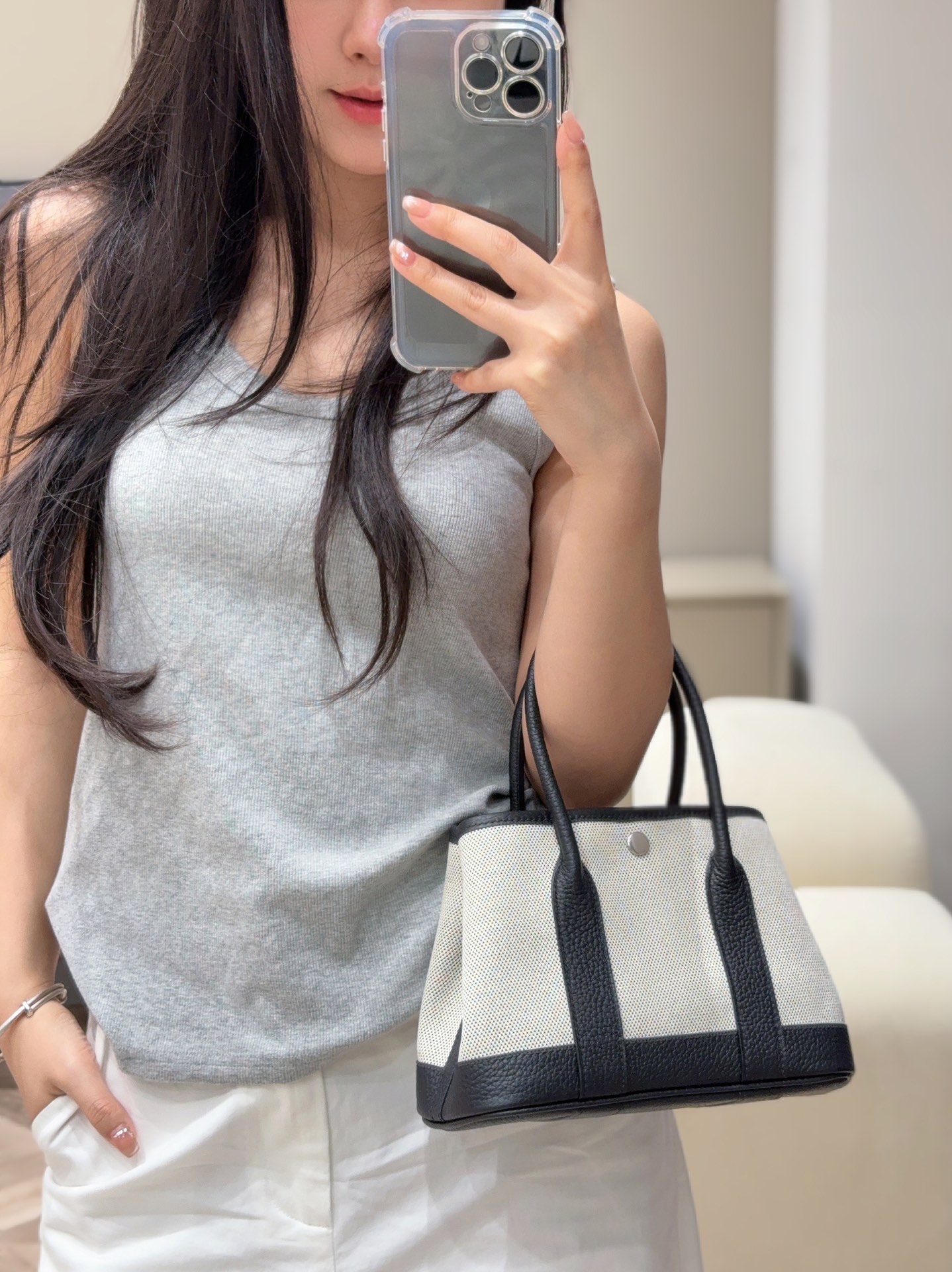 Hermès 𝑀 𝑛 𝑔𝑎𝑟𝑑𝑒𝑛 𝑝𝑎𝑟𝑡𝑦 𝟤𝟥𝖼𝗆