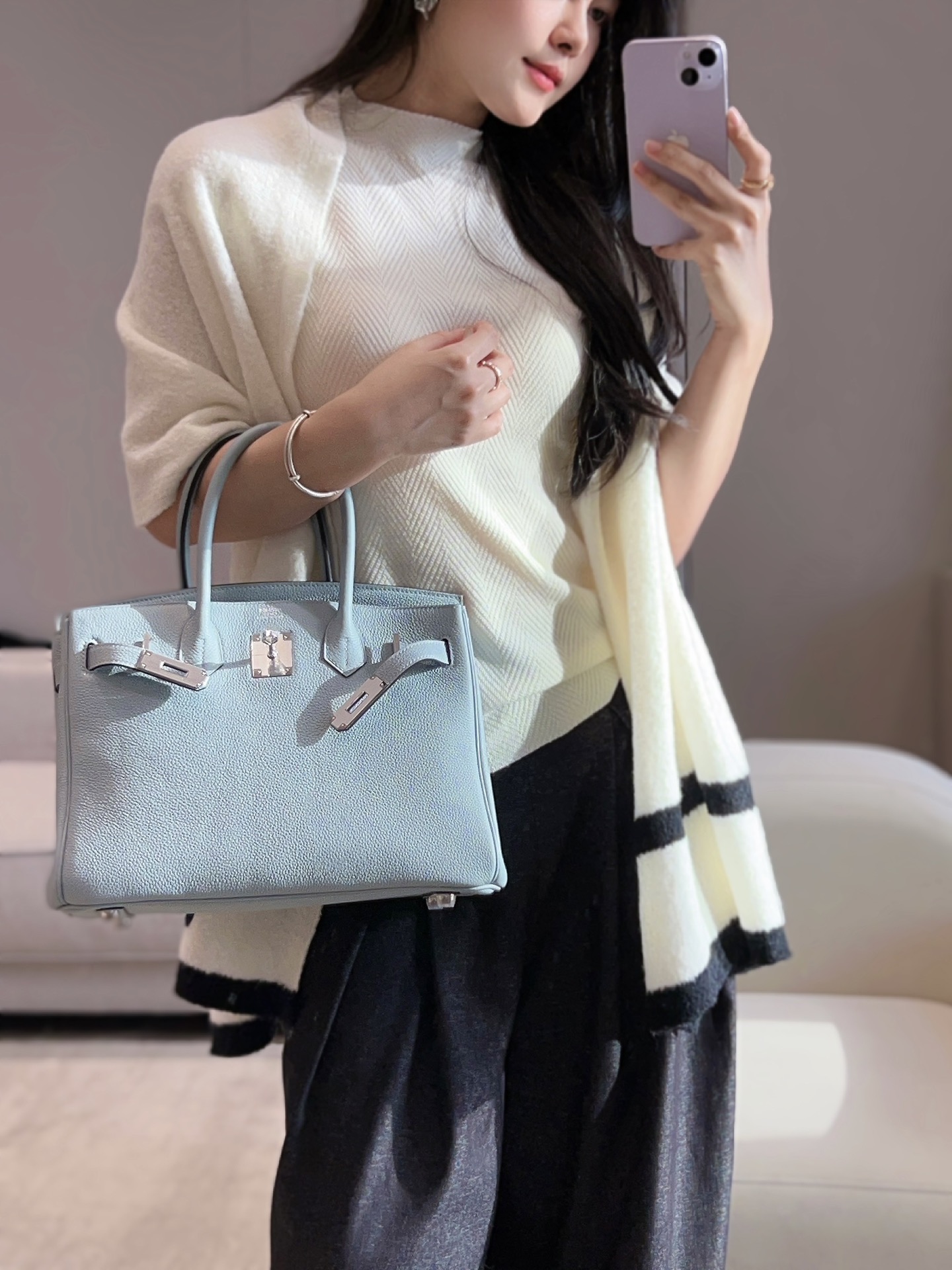𝐁𝐢𝐫𝐤𝐢𝐧 𝟑𝟎𝐜𝐦
亚麻蓝.

𝑻𝒐𝒈𝒐 小牛皮·手工制作
独家实拍💛
