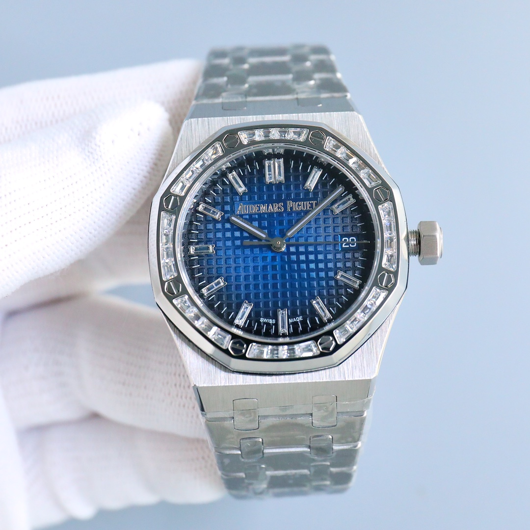 NO:143600,Gold/Square Diamond AP Women's Audemars Piguet Royal Oak Model 15550ST - 15451ST shockedly eliminated the excess part of the movement deck, making it more hollowed out - achieving the peak of the steel watch - Demonstration of the strength of the defending 