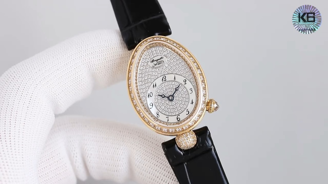 Elegant Queen of Naples Watch with Schwarlow Crystals and Alligator Belt
