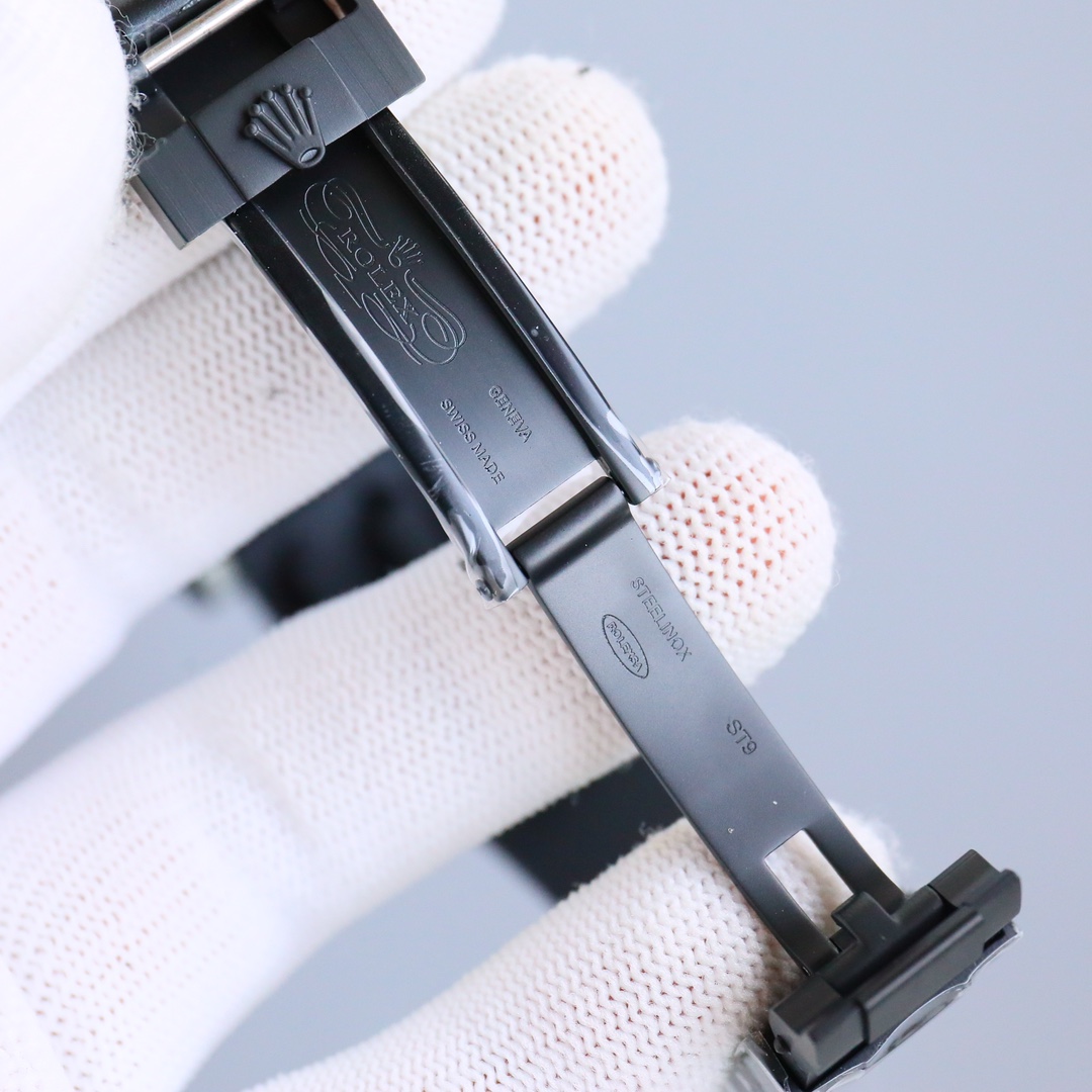 BLACK新製品発売ロレックスBLACK公式カスタム版