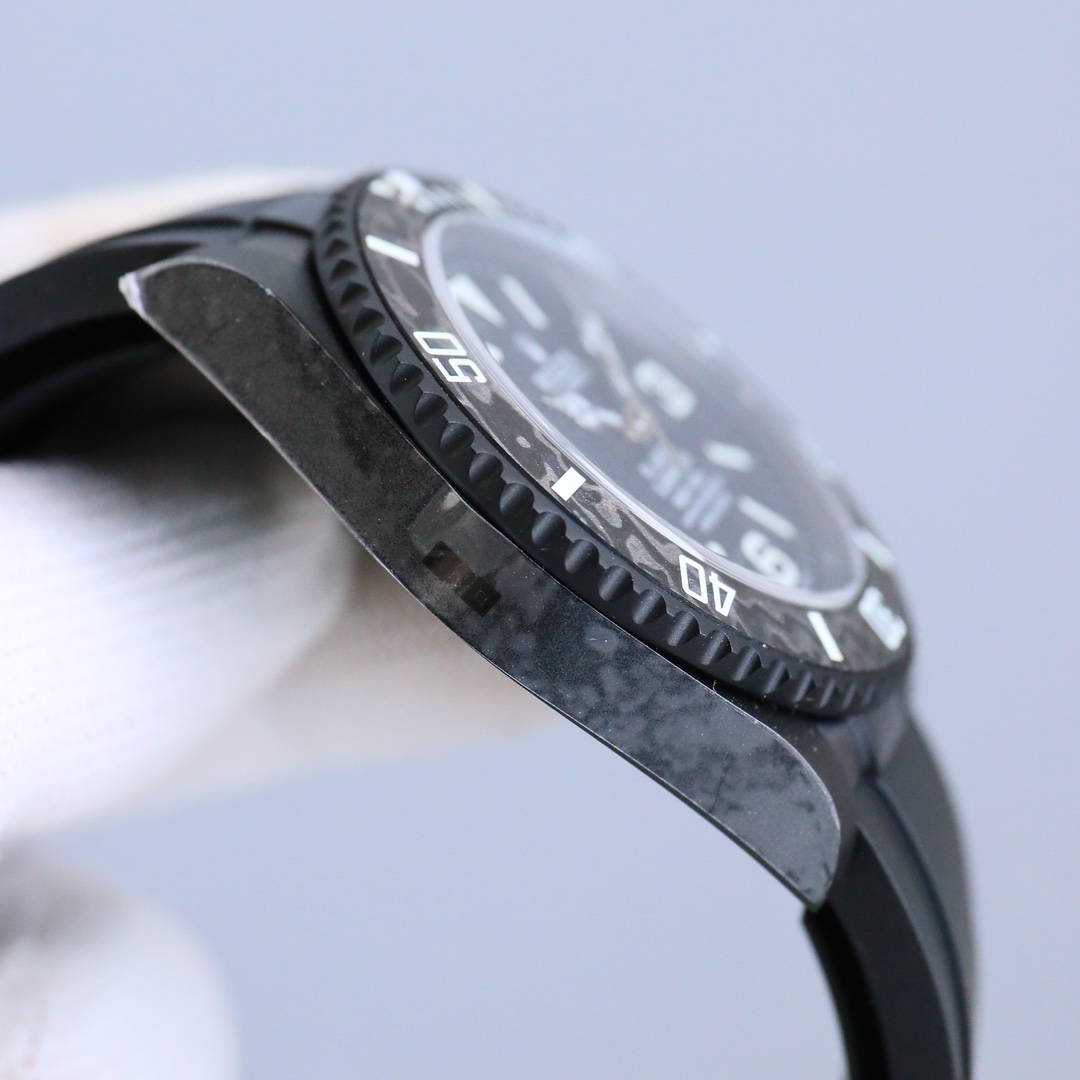 BLACK新製品発売ロレックスBLACK公式カスタム版