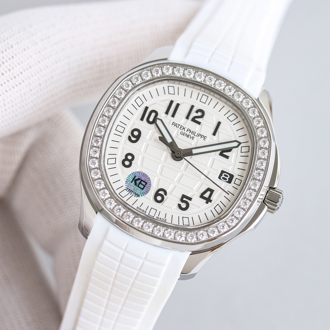 Aquanaut Luce Series 1725: Modern Recreational Fashion with Elegant Diamond Accents - 图片 3