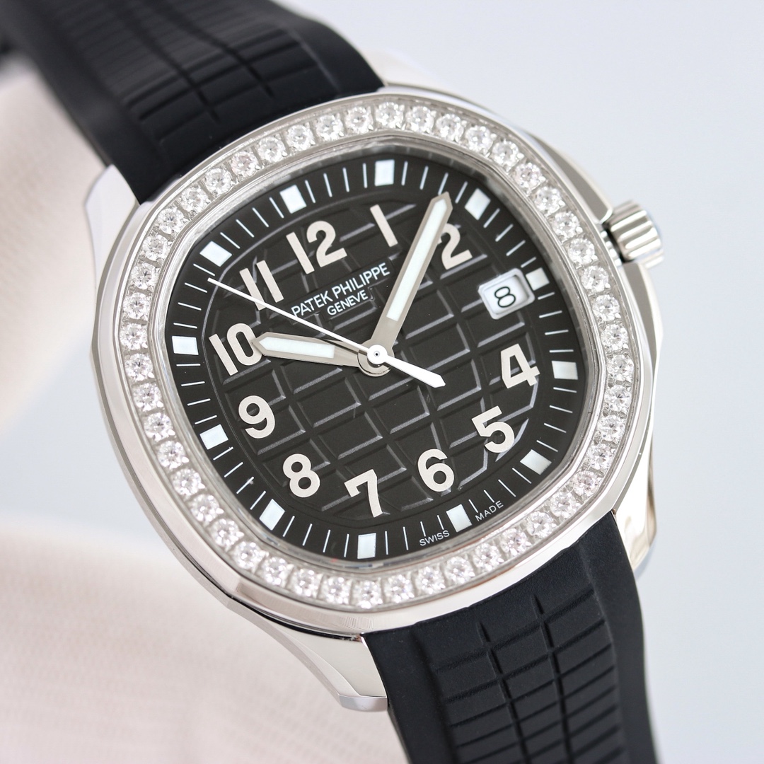 Aquanaut Luce Series 1725: Modern Recreational Fashion with Elegant Design and Diamond Accents - 图片 6