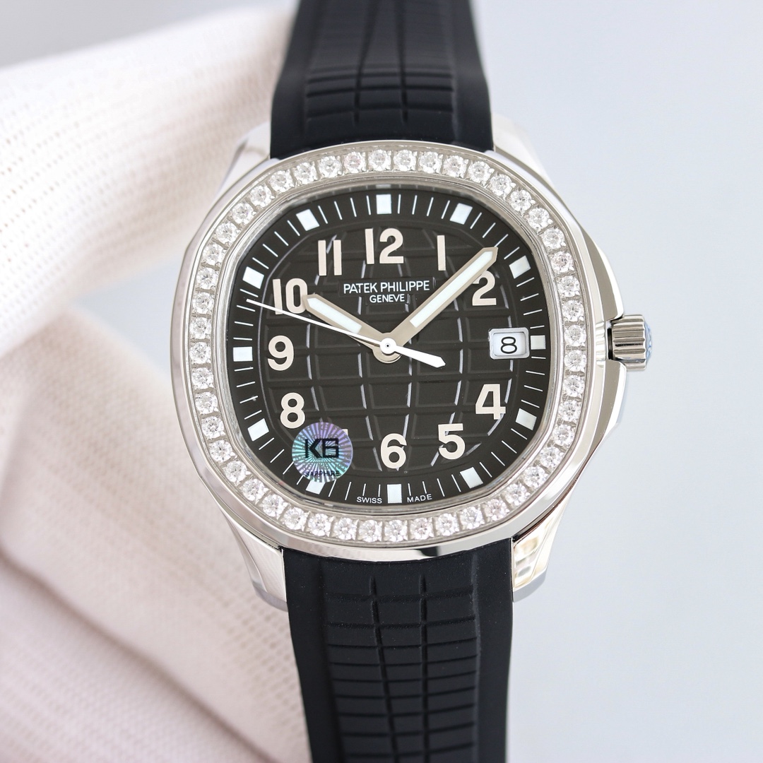 Aquanaut Luce Series 1725: Modern Recreational Fashion with Elegant Design and Diamond Accents - 图片 4