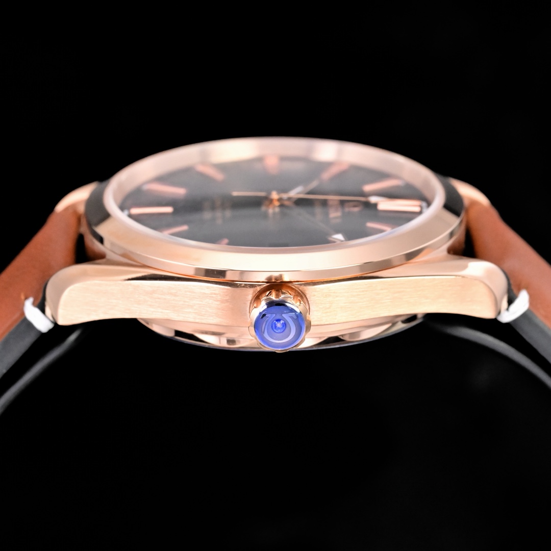 Omega Seamaster Aqua Terra 150M Co-Axial Chronometer 38.5mm rose gold case bezel, black dial, brown leather strap 38.5mm Men's Automatic
