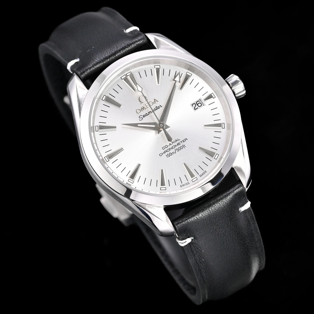 Omega Seamaster Aqua Terra 150M Silver dial, stainless steel case, black leather strap 39mm Men's Automatic