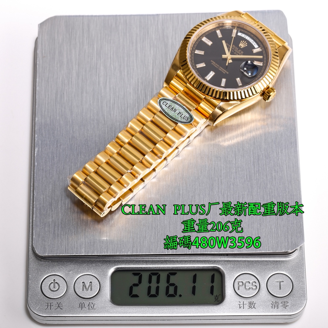 配重:3600
CLEAN PLUS,新品(严选)劳力士DD赌桌绿,超重版,最新配重版本,原装重量,重量208克,定制版本!腕表⌚️编码 480W3596,腕表⌚️扣码,3ZR,升级表带钢带钢印,深凹AU750标志,细节精致!👍符合人体工程学的新配重!采用蚝式合金材料:不止单一加重“底盖”“表壳””表带活动带身“等,而是均衡配重,贴合手腕,舒适度达到巅峰的同时不起皮!不掉色!完美规避市面上邬铜材料,钨钢材料,邬镍合金材料的所有缺点!材料不氧化,可以二次电镀!多次包金处理!搭配原版一致尺寸表带,表带原版一致,非加长表带节数重量搭载,对版一体机芯(72小时动力储存3255机芯,正丹东机芯),搭配最新27粒滚珠机芯!由内而外的细节处理,确保质量万无一失!佩戴体验不打折!CLEAN PLUS厂出品,必属精品!原版重量!腕表⌚️编码,48OW3596,腕表⌚️扣码,3ZR。有图有真相!出货实拍