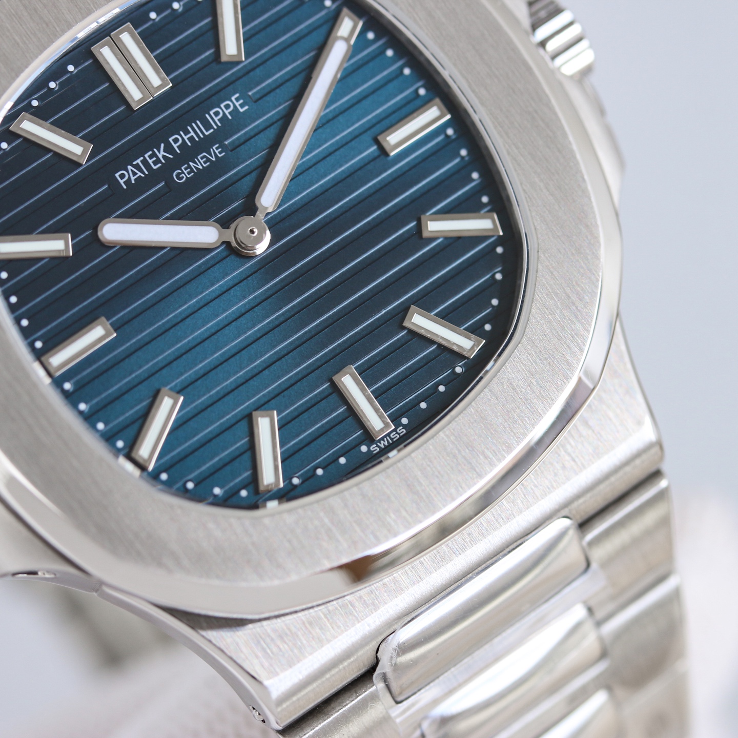 Patek Philippe Swiss Master Horology Mechanical Watch Timepiece 5