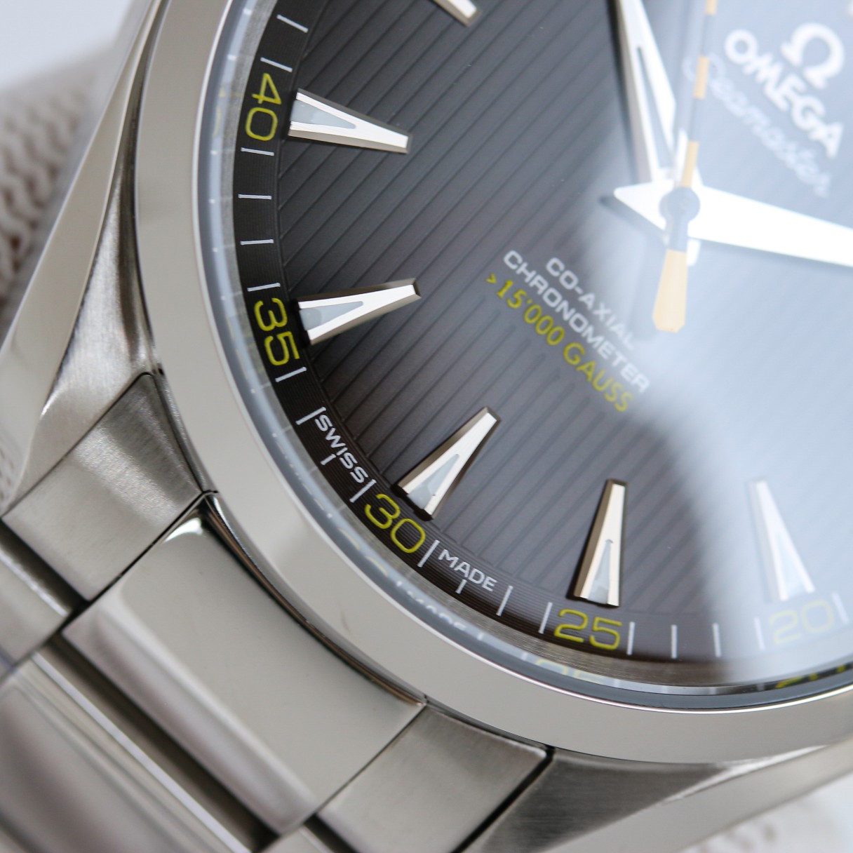 Omega Swiss Master Horology Mechanical Watch Timepiece Ref 5