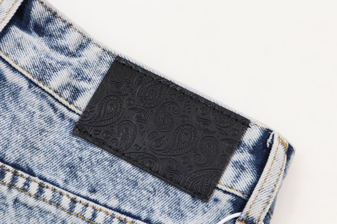 Vintage Wash Denim Jeans with Paisley Print and Split Hem - Slim Fit 8 i1726121705 4042 5