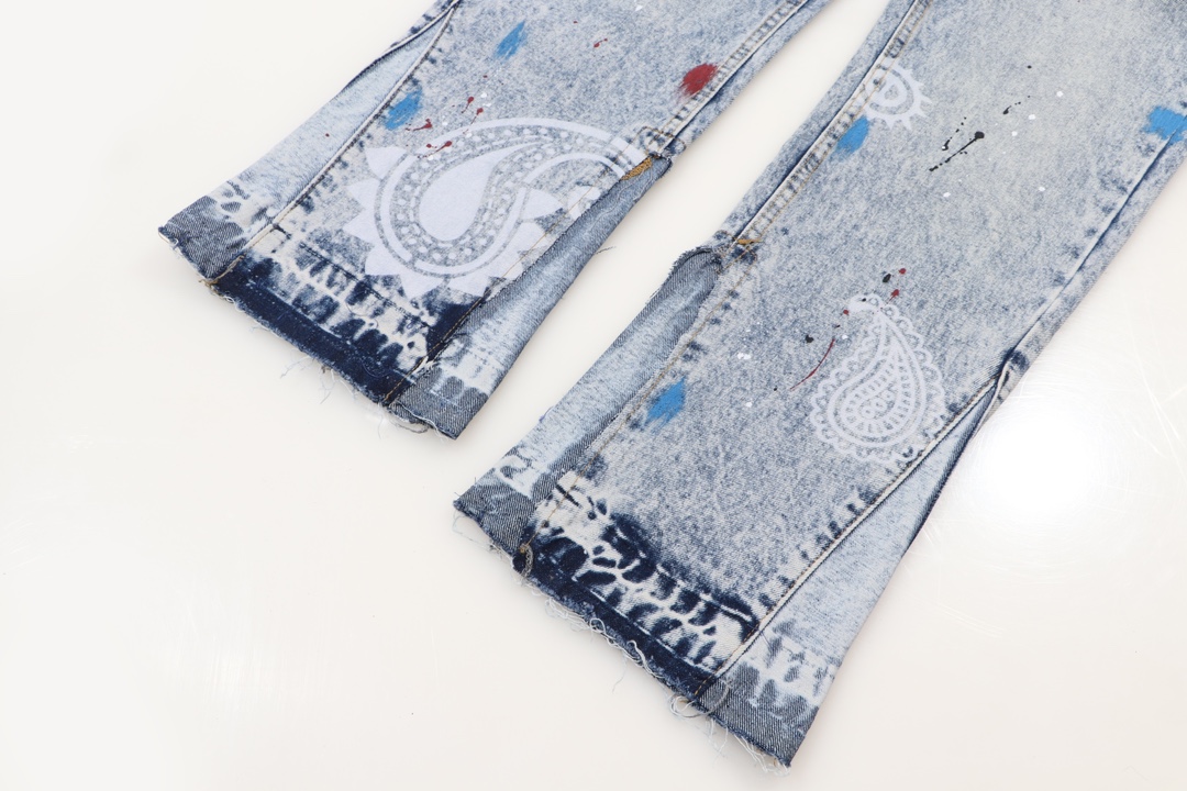 Vintage Wash Denim Jeans with Paisley Print and Split Hem - Slim Fit 10 i1726121705 8644 6
