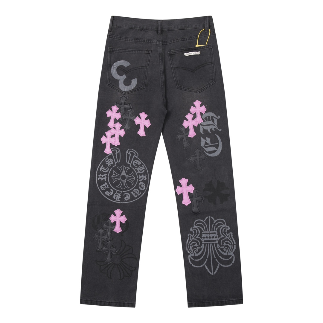 P130
款号:H669
ChromeHearts & 克罗心 紫色喷绘涂鸦拼皮 牛王 牛仔裤
原版五金辅料水洗等吊卡,二维码解析均为采购原厂,还原度高,欢迎随便对比某宝~
立体版型 宽松舒适不挑身材 显高显瘦 大厂精工 原厂品控 男女同款 可做情侣搭配 百搭推荐 四季必备牛仔裤
潮人失望过 从布料的质量选择,细节的剪裁,花型的搭配都无可挑剔!上身穿着可谓是帅到炸…男女老少都可以轻松驾驭!
工艺上采用重工水洗纯棉牛仔面料 水洗之后 柔软厚实 穿在身上十分有型
Size:28,30,32,34,36(S-XXL)
Color:黑紫色