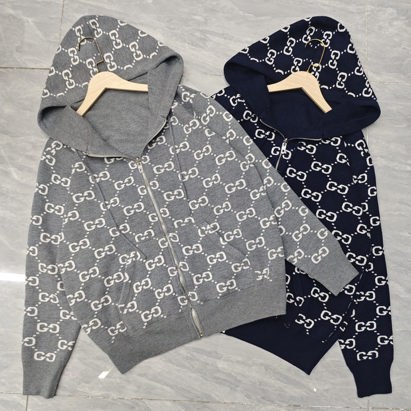 NO:564653,G home double-sided zipper hooded cardigan 850542 wool version S.M.L size, gucci, hats, alexander wang19860909G家 双面拉链连帽开衫 850542 羊毛版本S.M.L码,,gucci,hats,alexander wang,Women's clothing