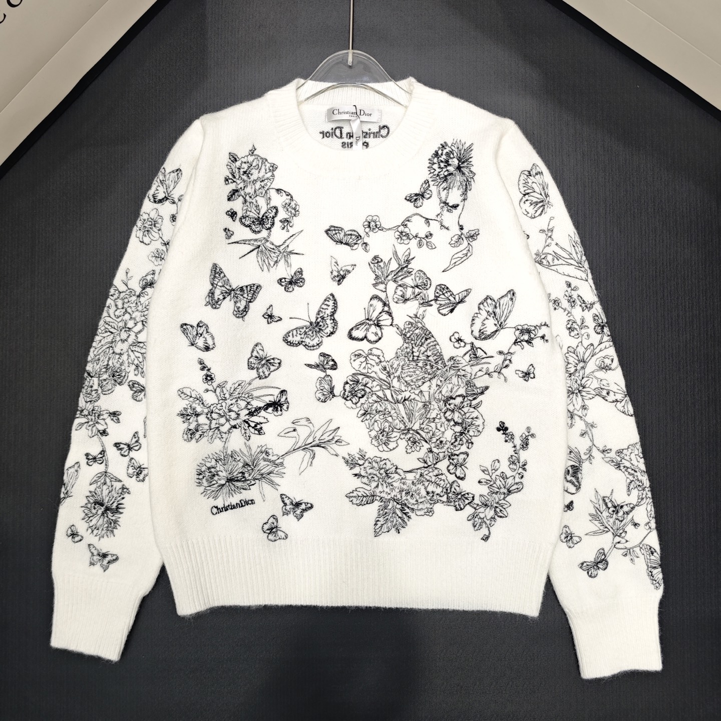 NO:622428,D home butterfly ink embroidery pullover 850685 wool version S.M.L size, dior, alexander wang19860909D家 蝴蝶水墨刺绣套头 850685 羊毛版本S.M.L码,,dior,alexander wang,Women's clothing